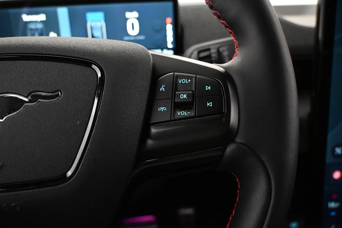 Car Image - RpcZvjHPOCGX7yEc4QZ0y