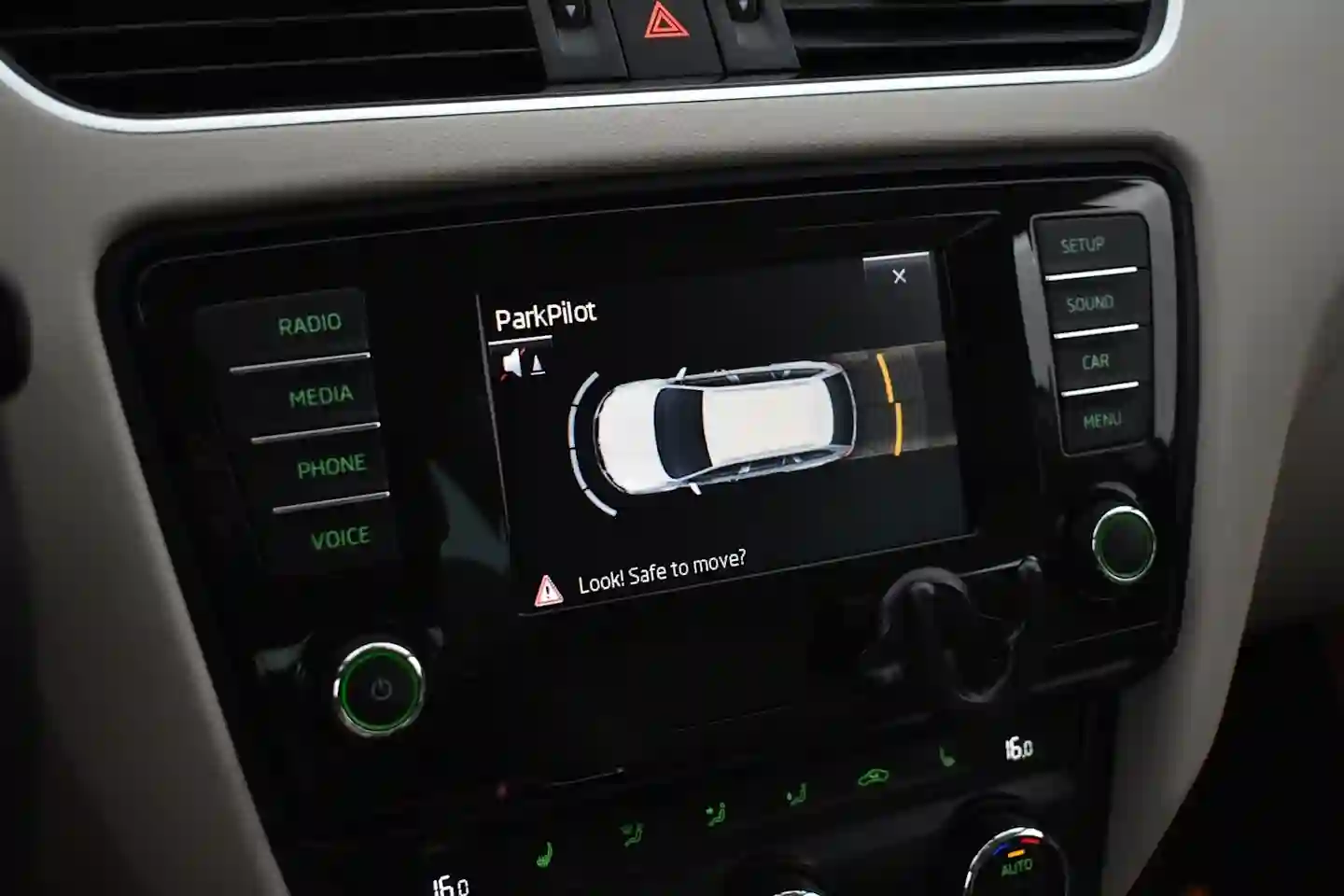Car Image - 4bSYFC2lZryTqzlsXDJOZC