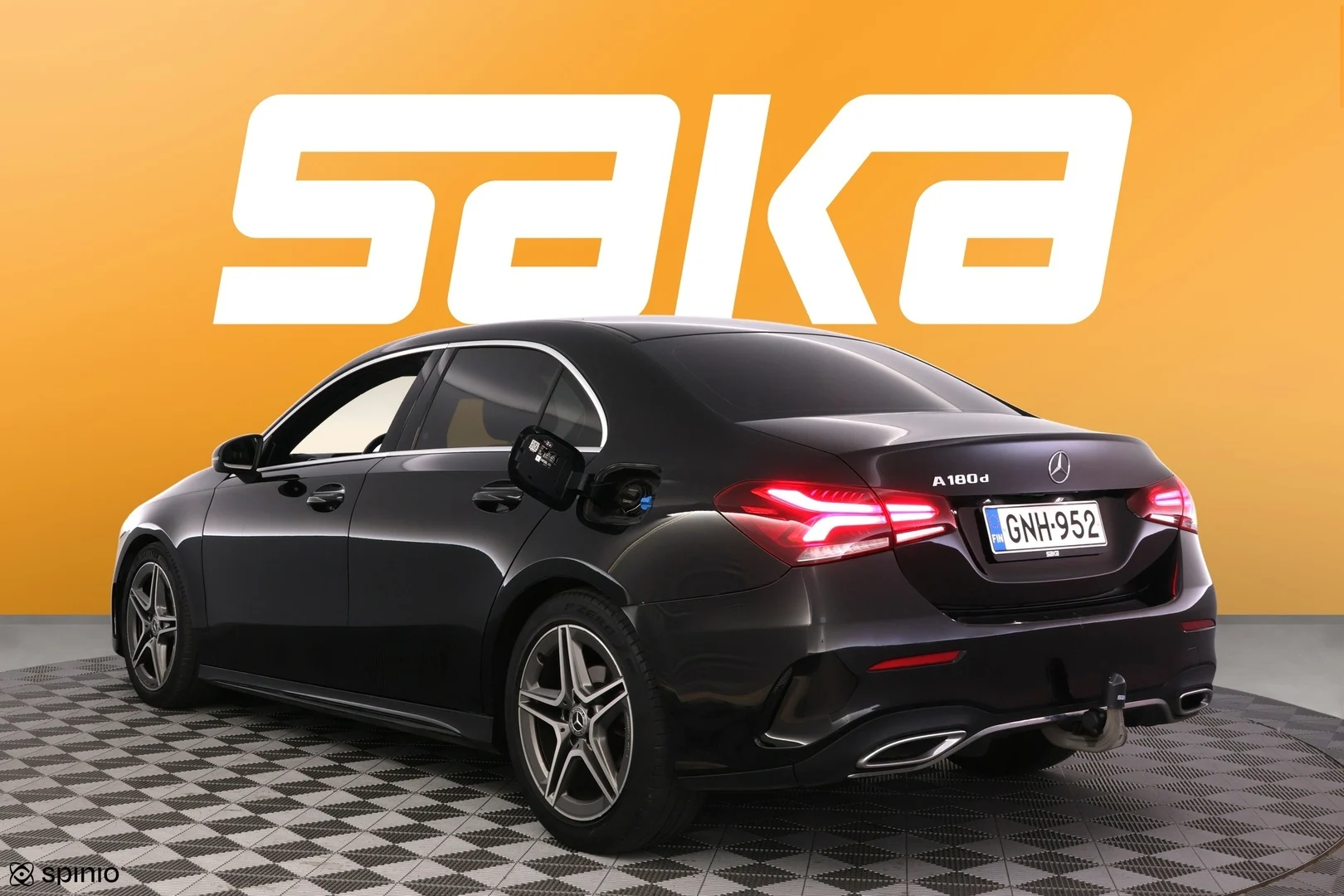 Car Image - 1R4ozGsYT9EQ4dJsfLam7V