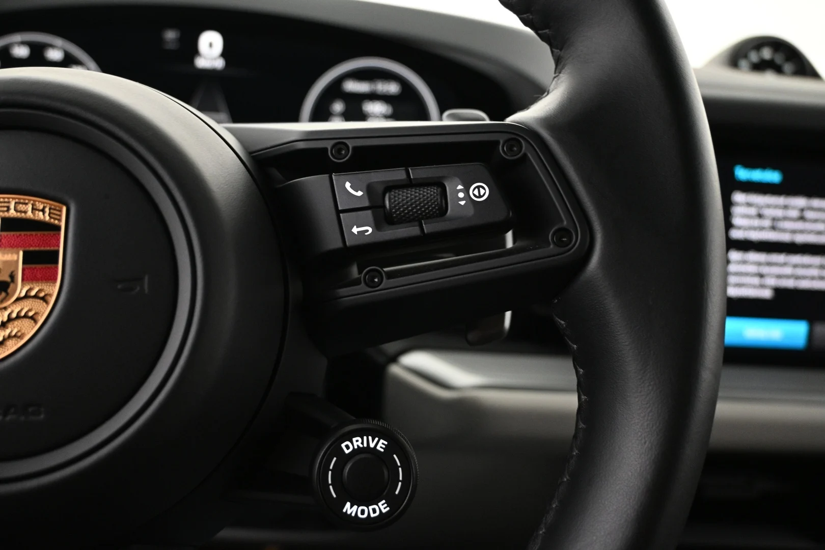 Car Image - 50dT0fKj7YjbN6oJLt2C4y