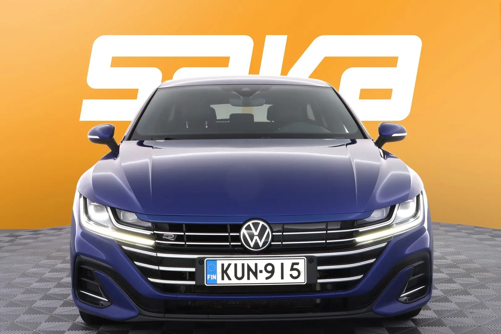 Car Image - 2rgKRgHcE9MeLXeq8mI63L