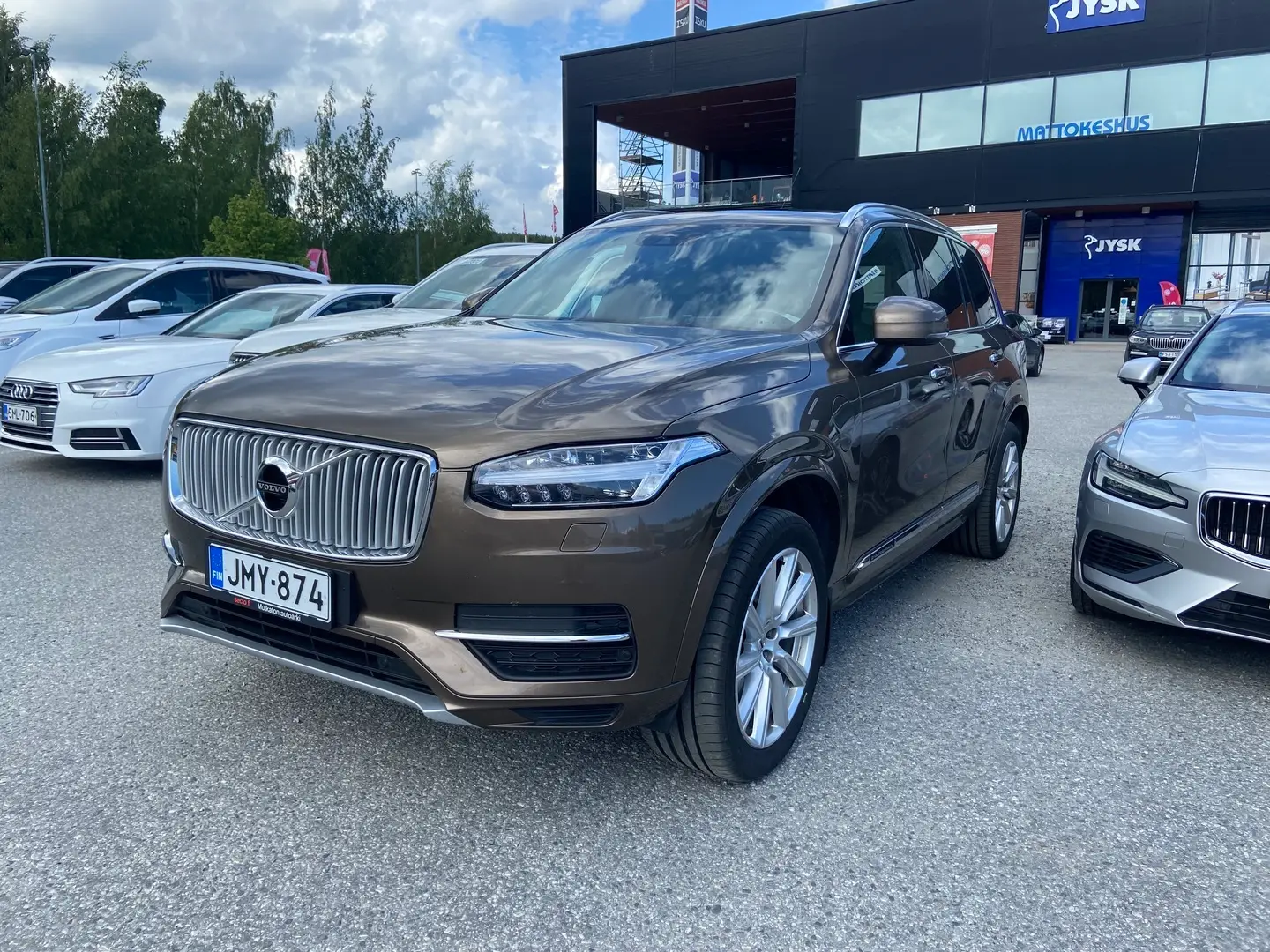 Car Image - 4wW1S9kFIfL4MHzDBegmmj