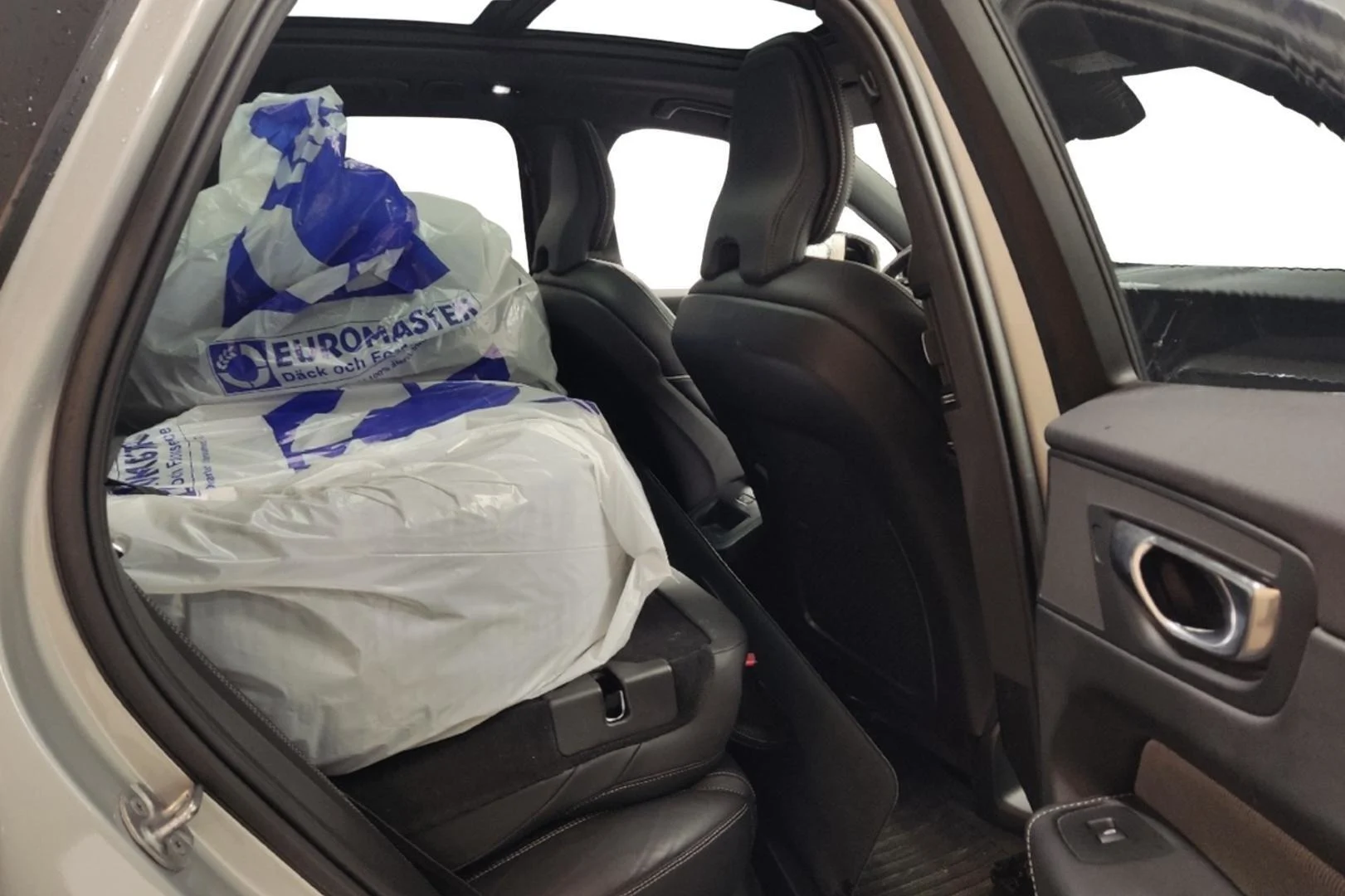 Car Image - 6SGQf8oOuI0xvbAmbuEL1q
