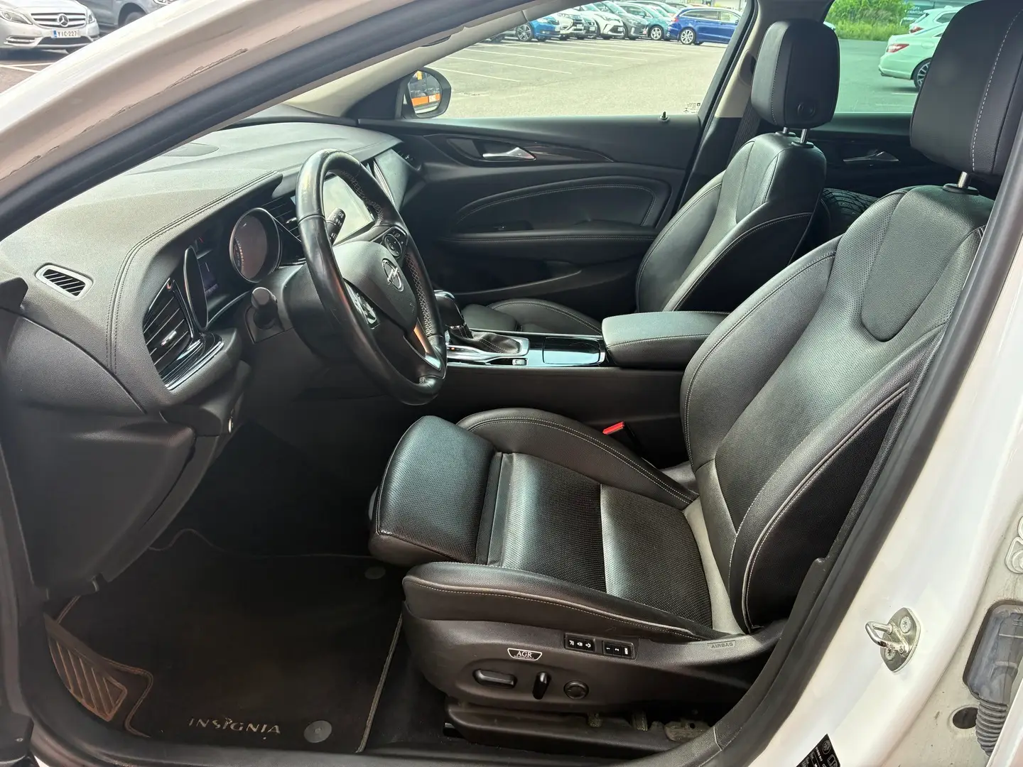 Car Image - 3DepBNweCPHEwtjdMabpxQ