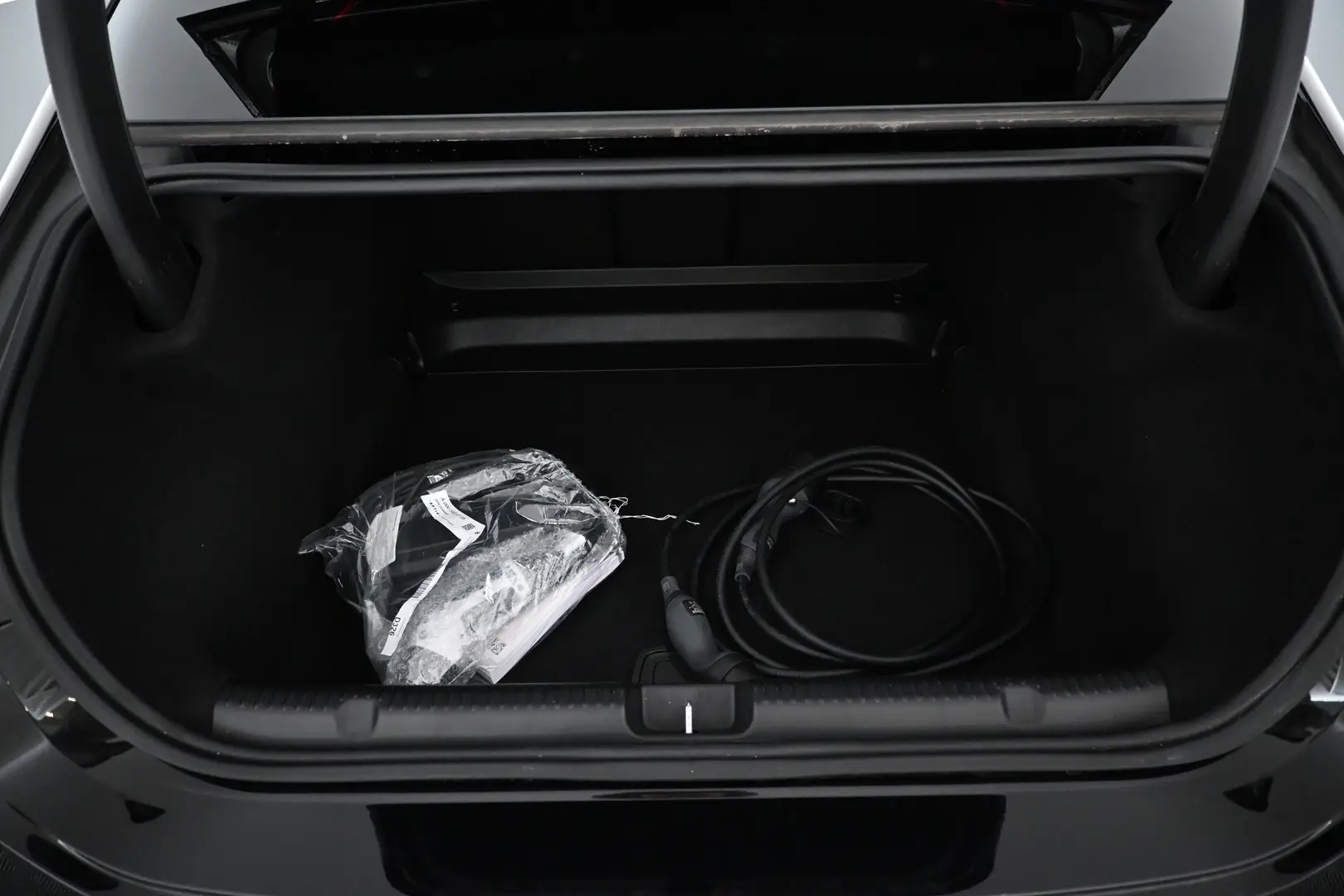 Car Image - 5uErCTFwP8Bfe9SaV57sCR