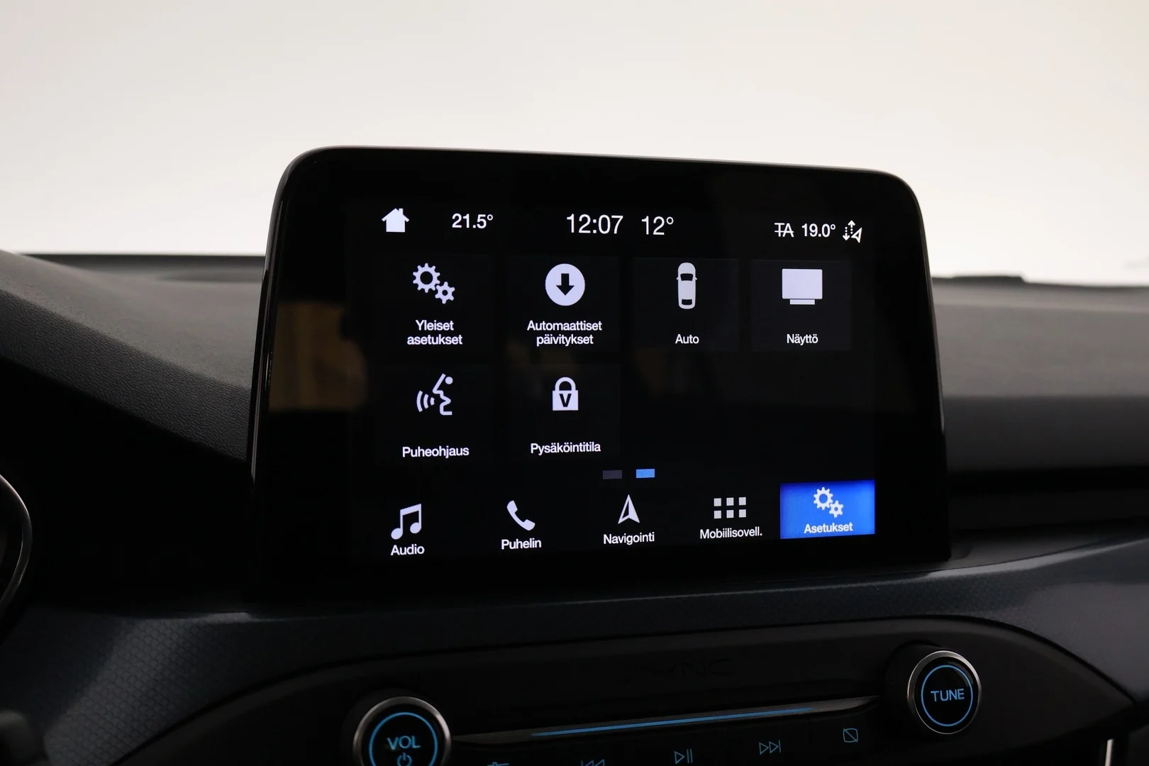 Car Image - 4qaYfWlxET0uqD8QRV9X5N