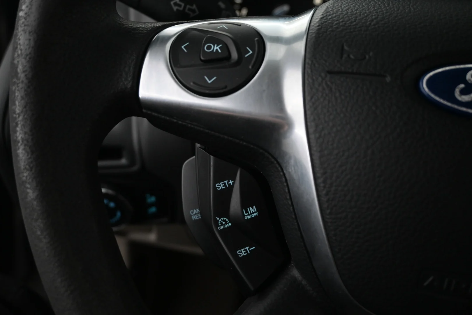 Car Image - 57FlmAbZcVK6wV7RIkM6NZ