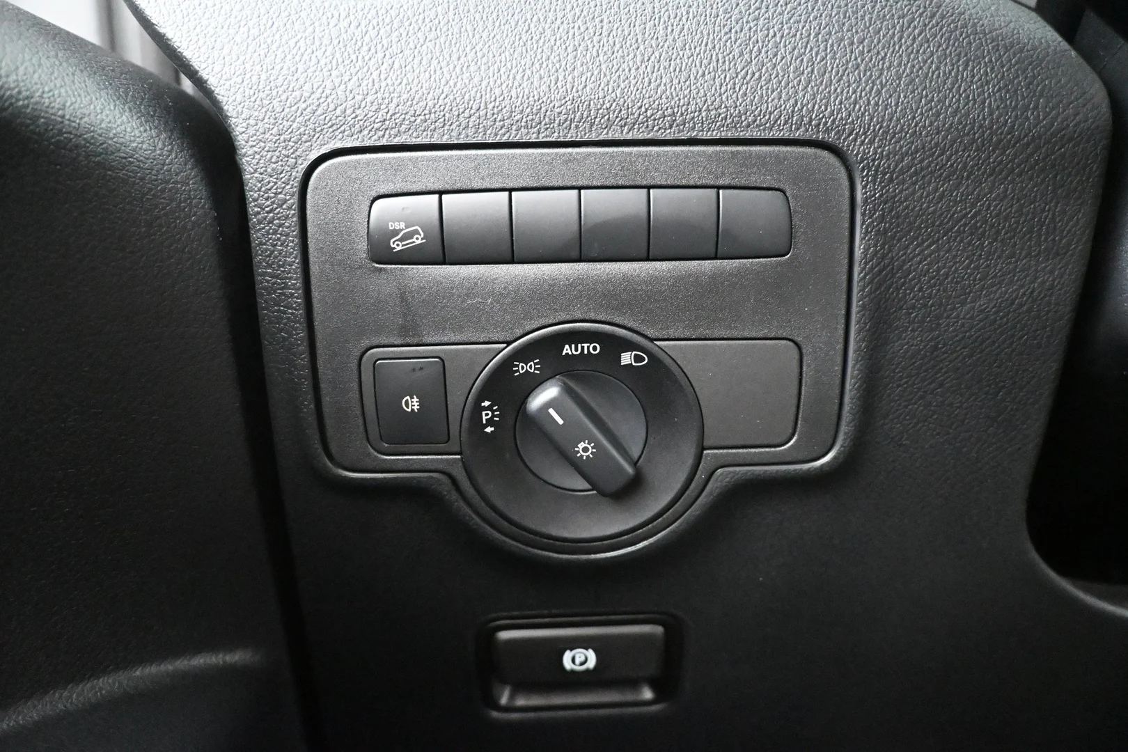 Car Image - 4JClf4nePNIpRQNDwoAU29