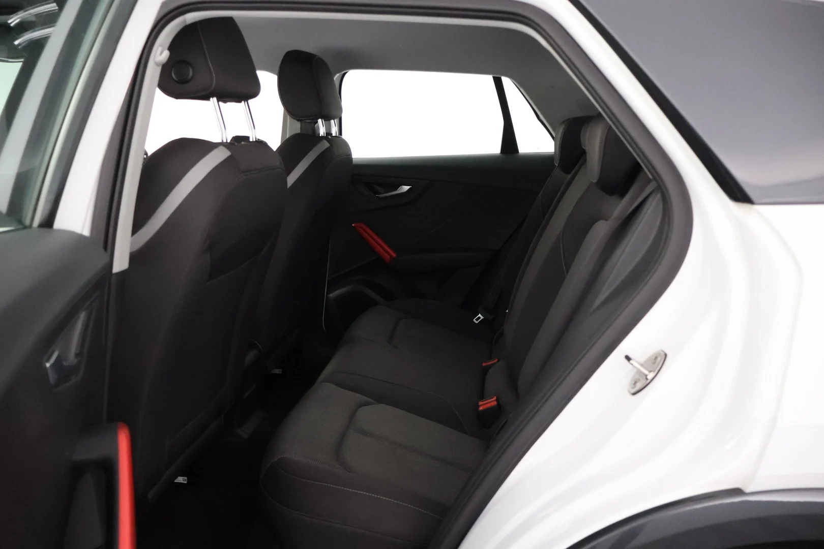 Car Image - 6Hcai7VbujRFYsqsXoeGIm