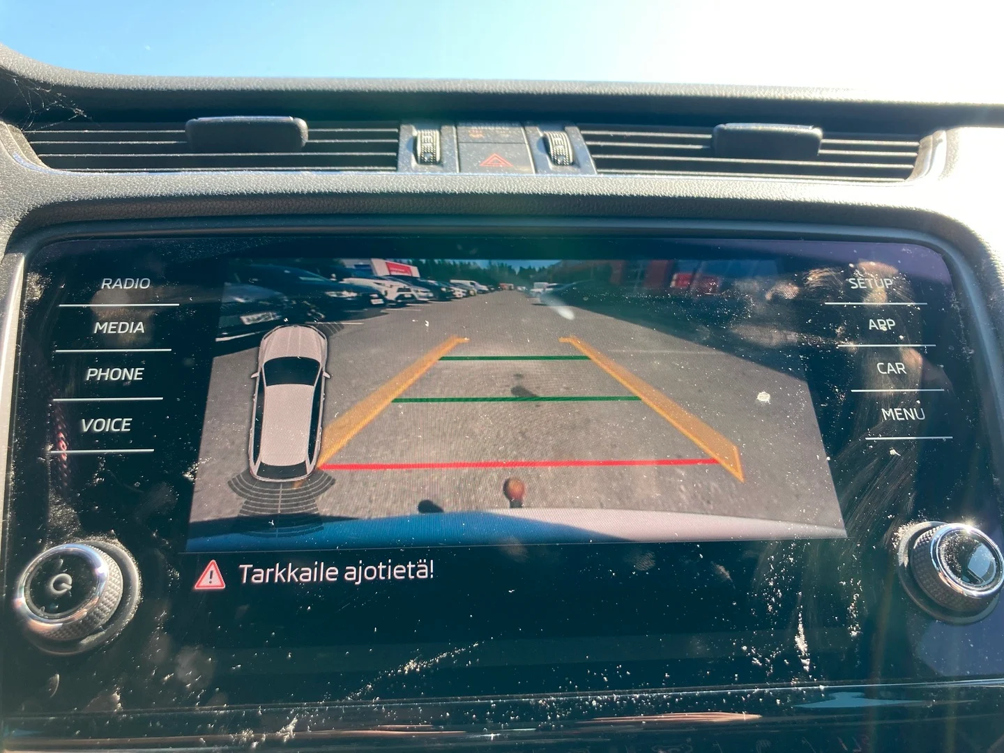 Car Image - 5qHmENWIwDtb4u87Uaq1Ne