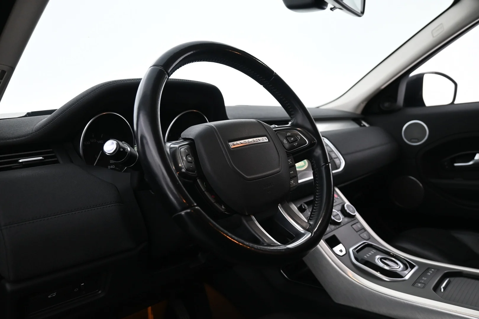 Car Image - 6PhlFctWAXY3BwNFFhr8aR