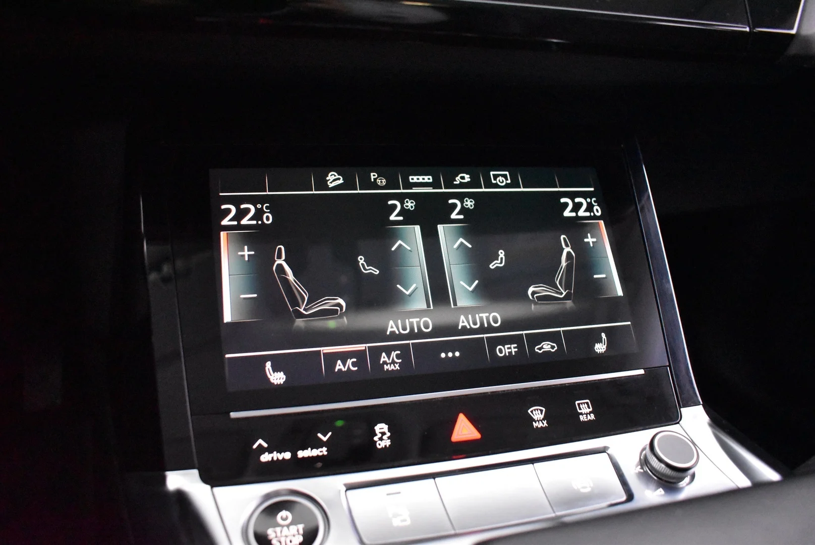 Car Image - 1JfsIEGSVWc74AAxnOY45c