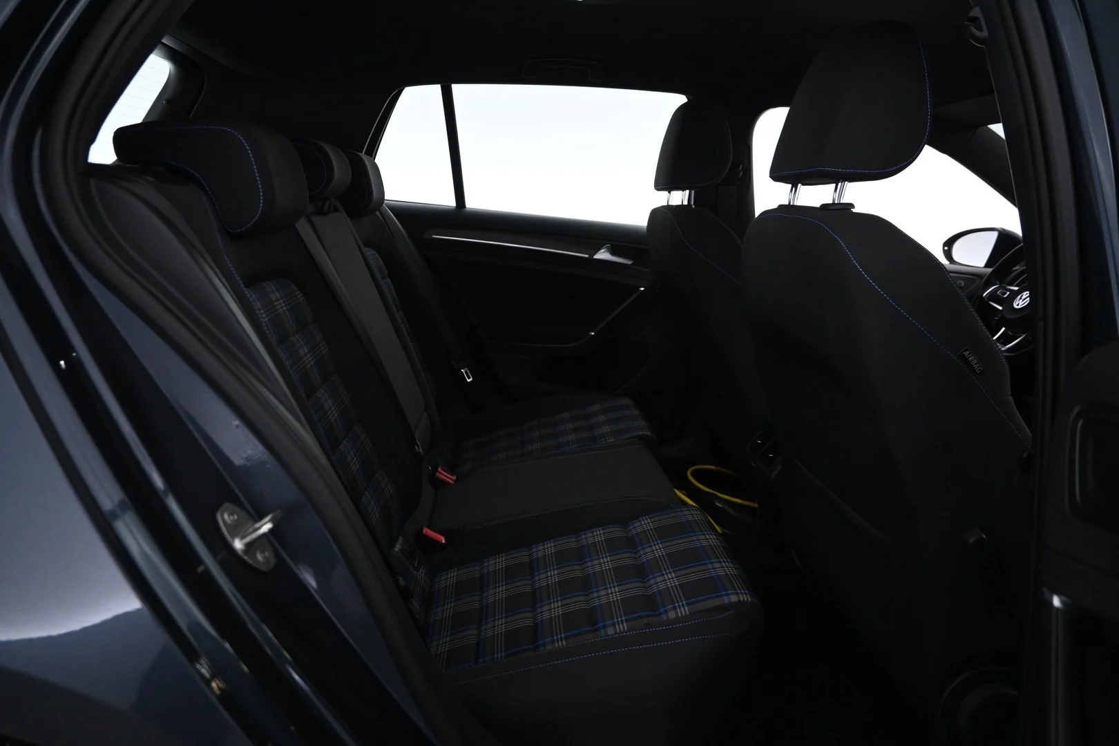 Car Image - 5RChqy5awnkB3YgKHnpQJz