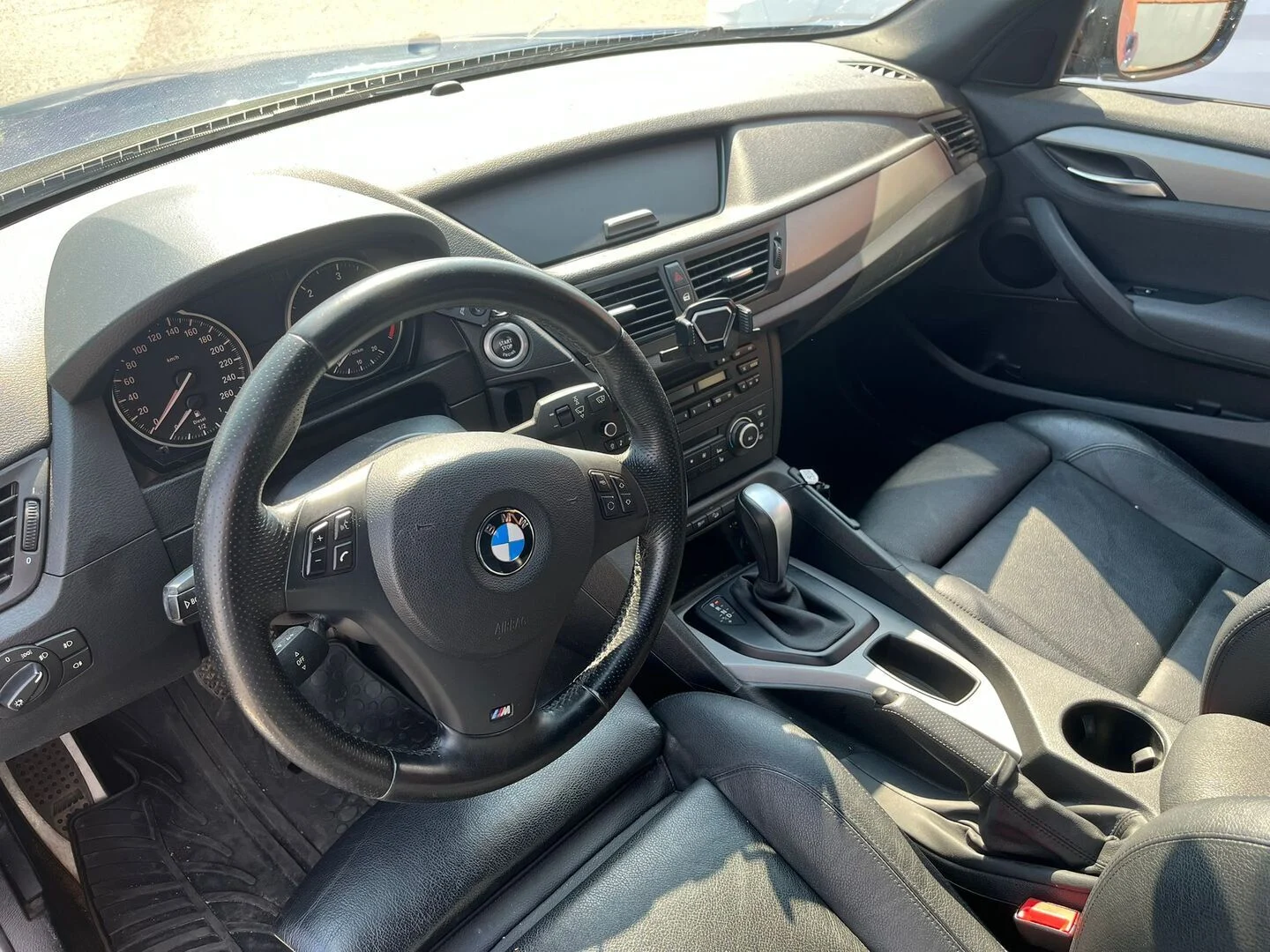 Car Image - 4nBsqiNdIBJt220qY41Tkh