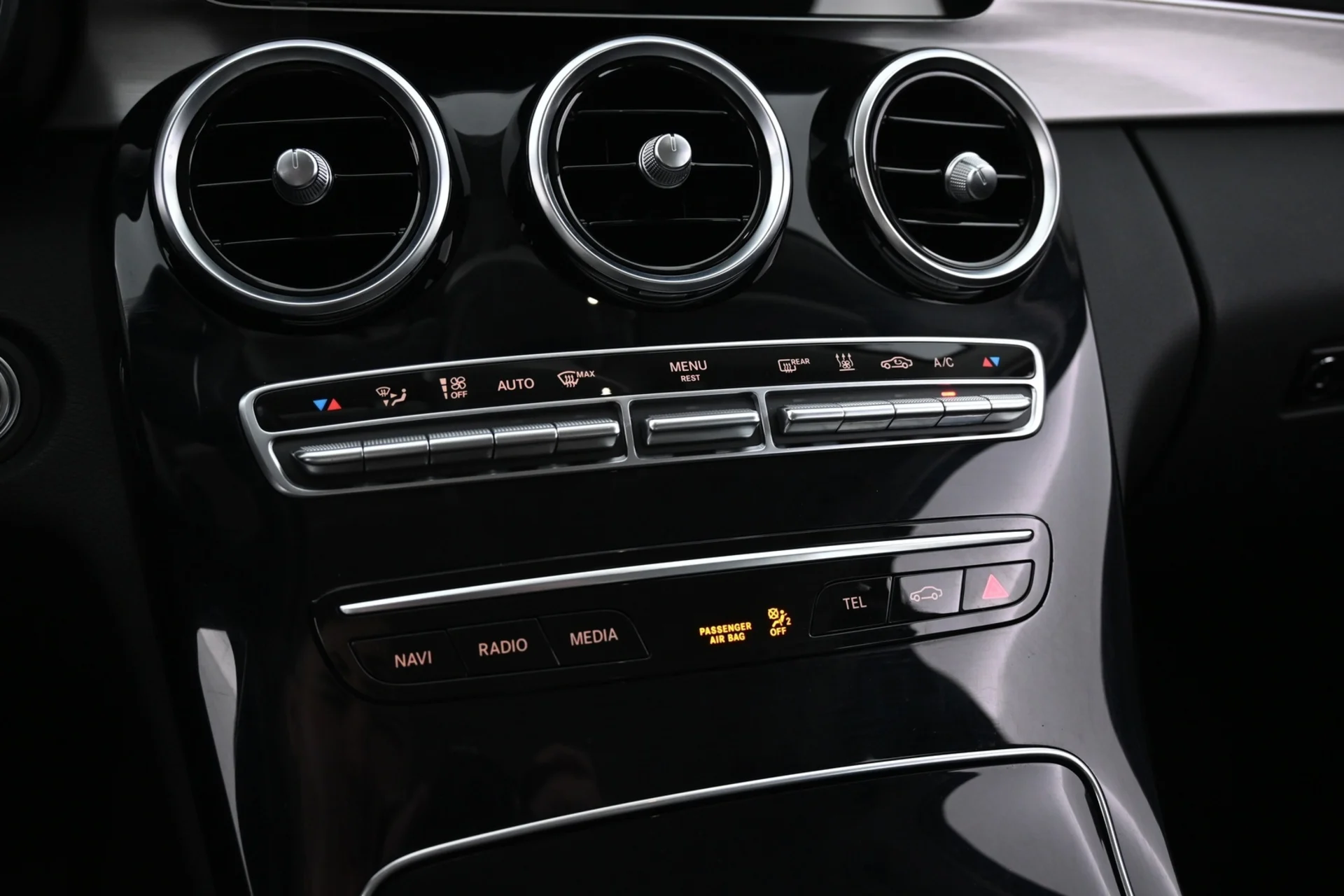 Car Image - 36DoyFmSqjImpGHvqED9Or