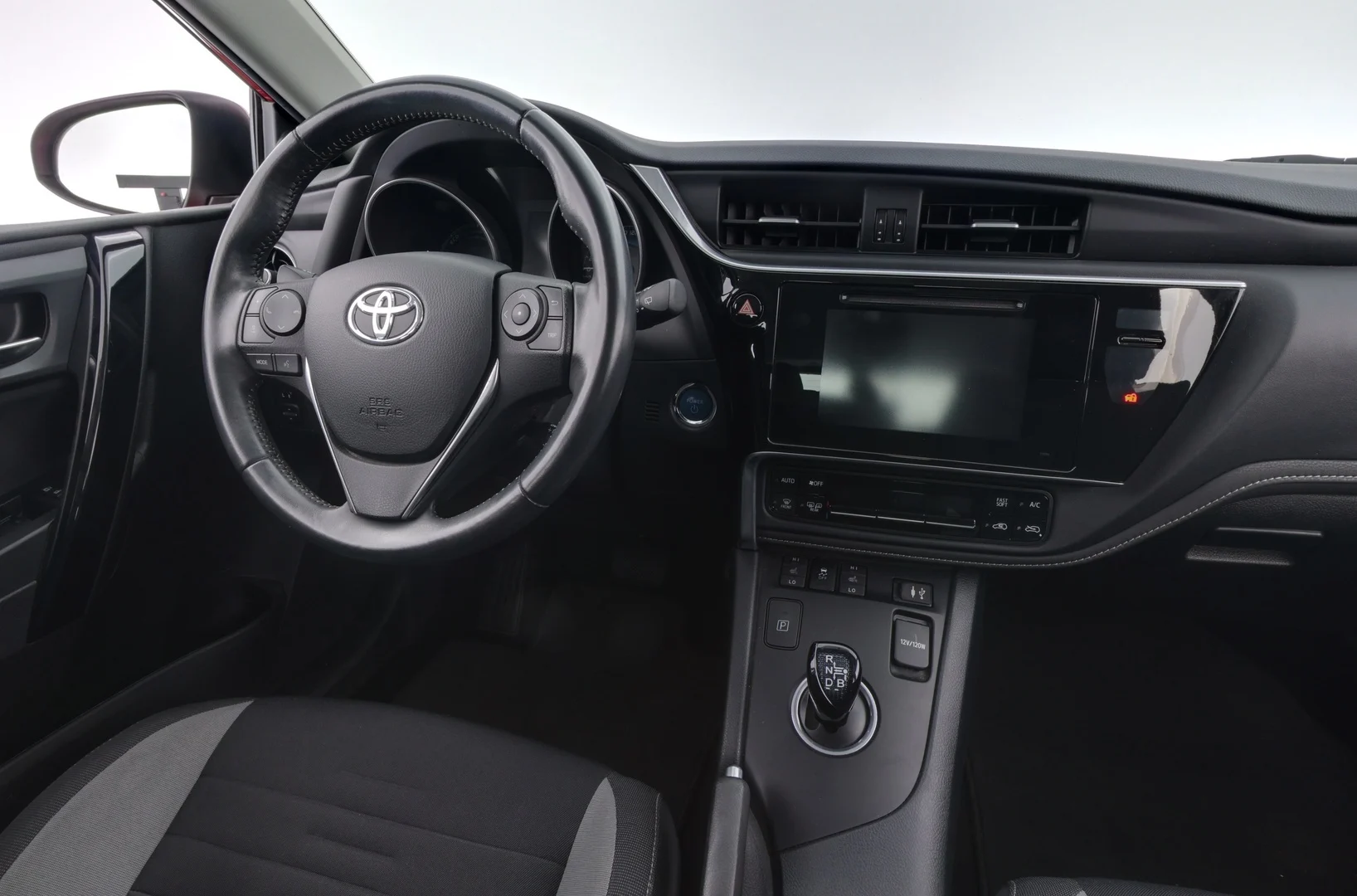 Car Image - 2HN0zktt3mX3ZyisvaiYuA