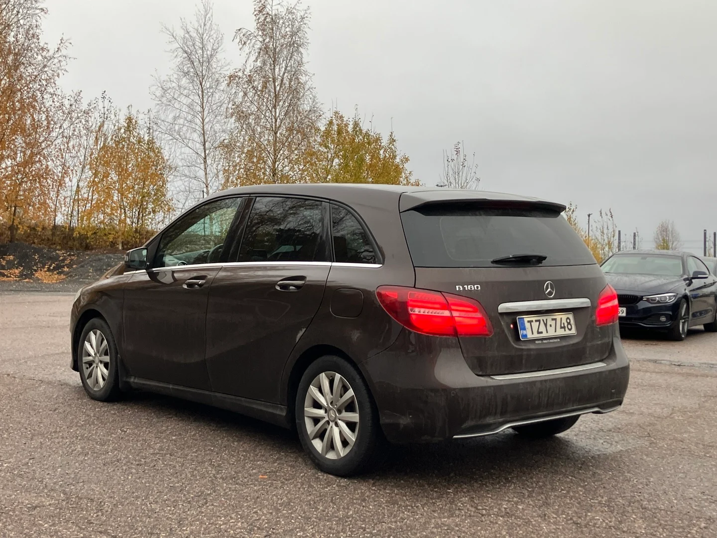 Car Image - KyMJlElbNy5dixY4TsvhY