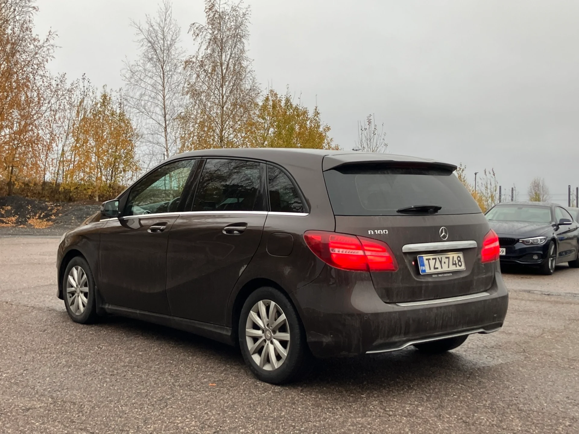 Car Image - KyMJlElbNy5dixY4TsvhY