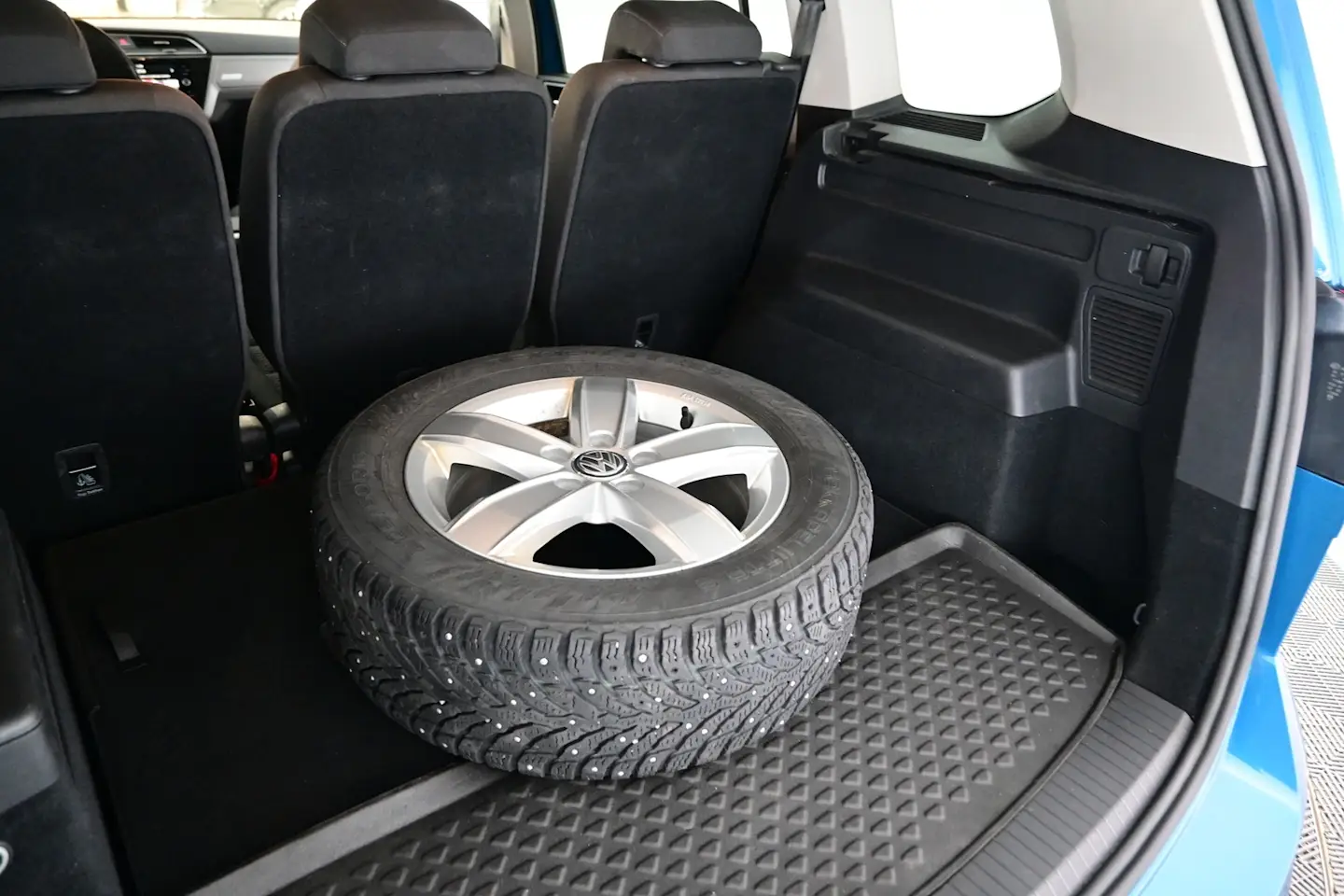 Car Image - 67aDIHMbC6c4mPPeZ5IgGn