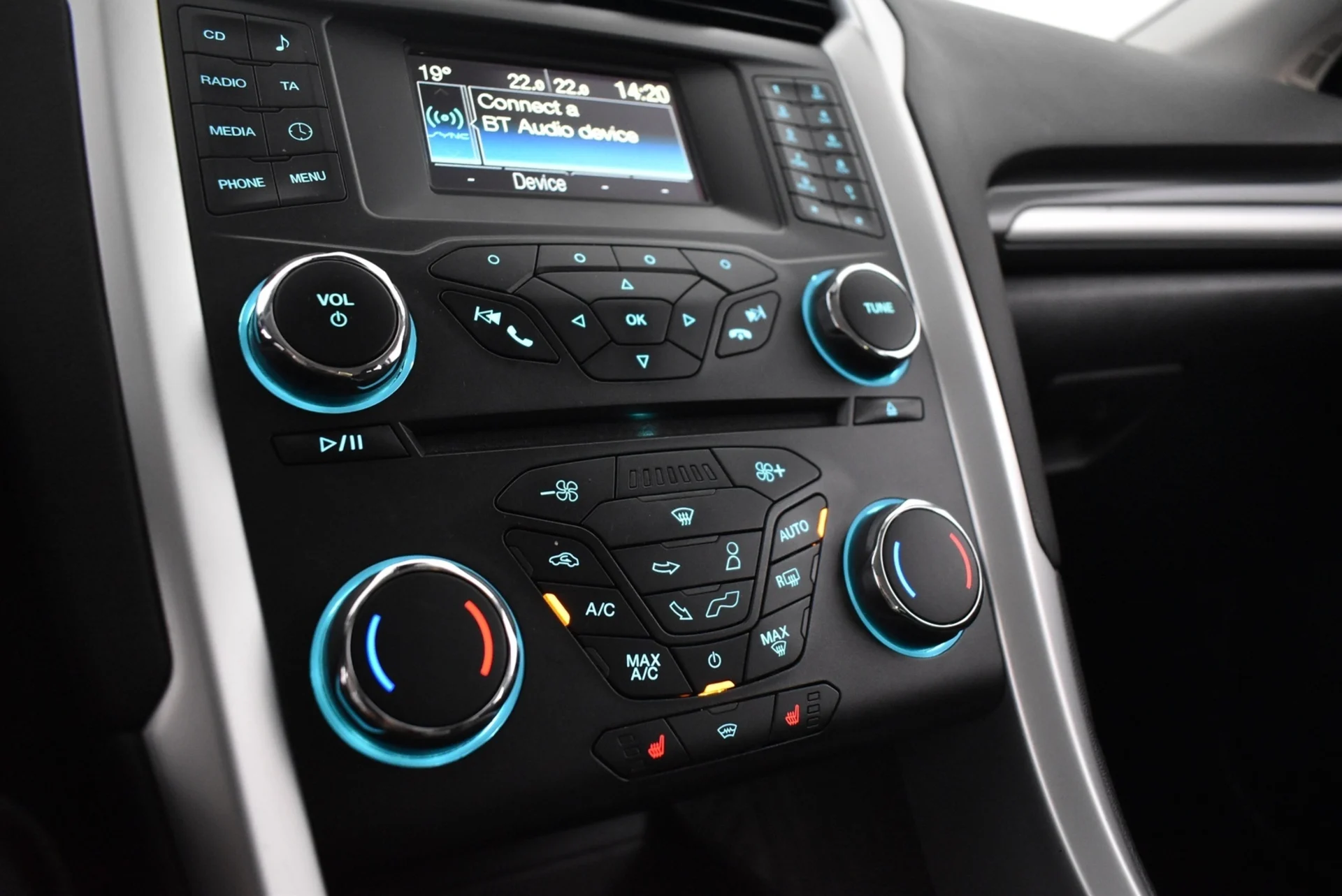 Car Image - 3v4WynpWPf5VgNqSpEb00O