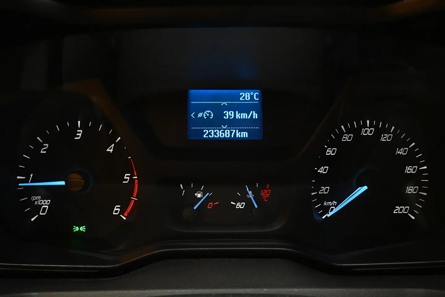Car Image - 4Eex9INXQYbOcS3fukF7sl