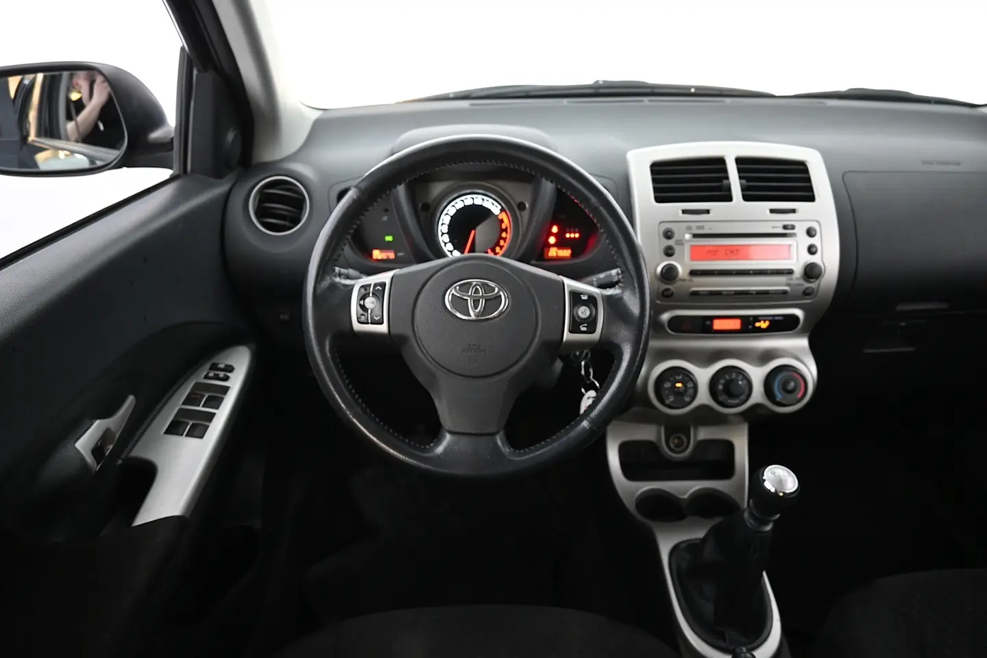 Car Image - 5QOaGqkAD7yz6yb10UBwcn