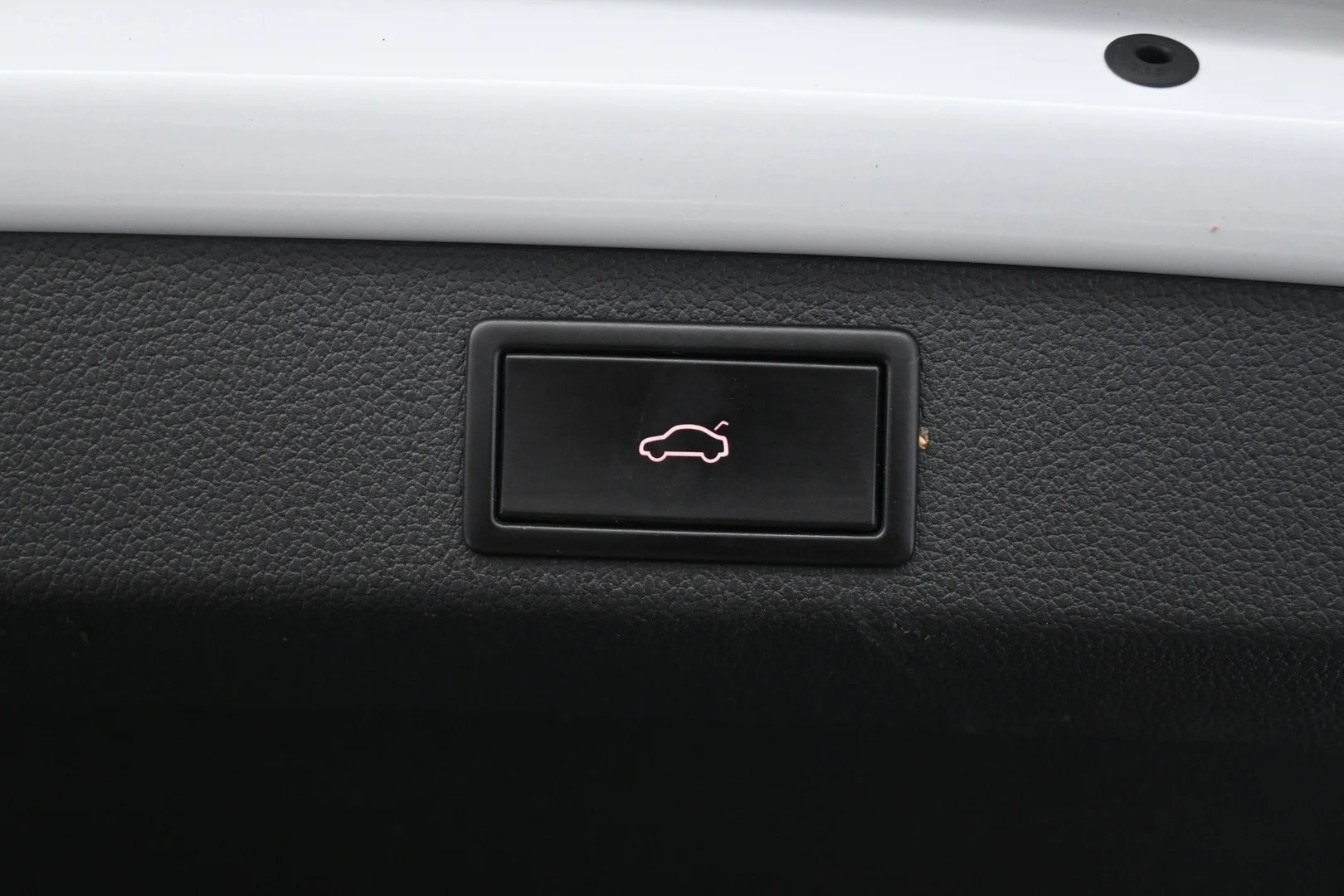 Car Image - 6pcBvad3Tn1MIbPyLfghBP