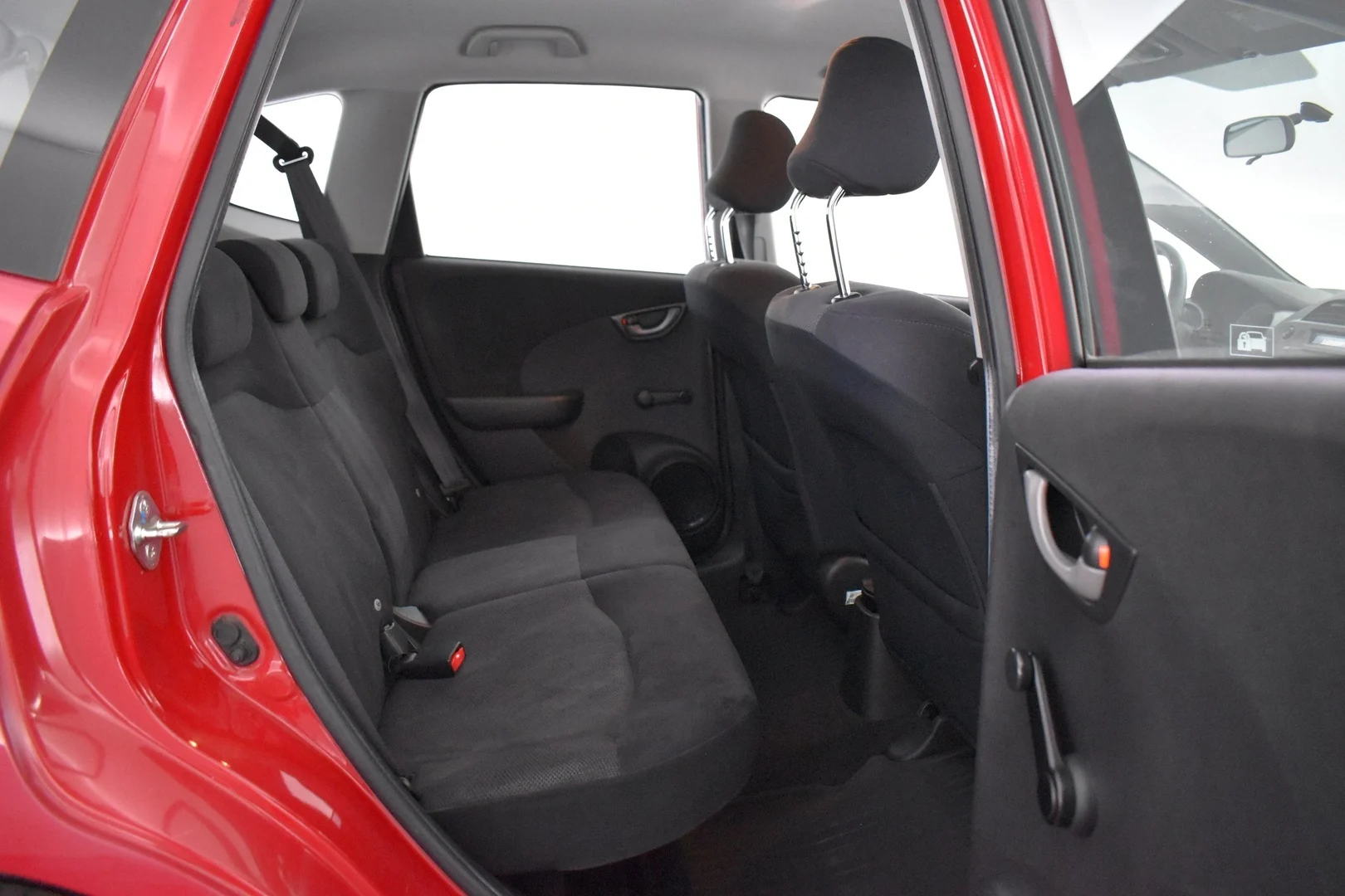 Car Image - 0Ffks8atO1uWxvlYrbZ8I