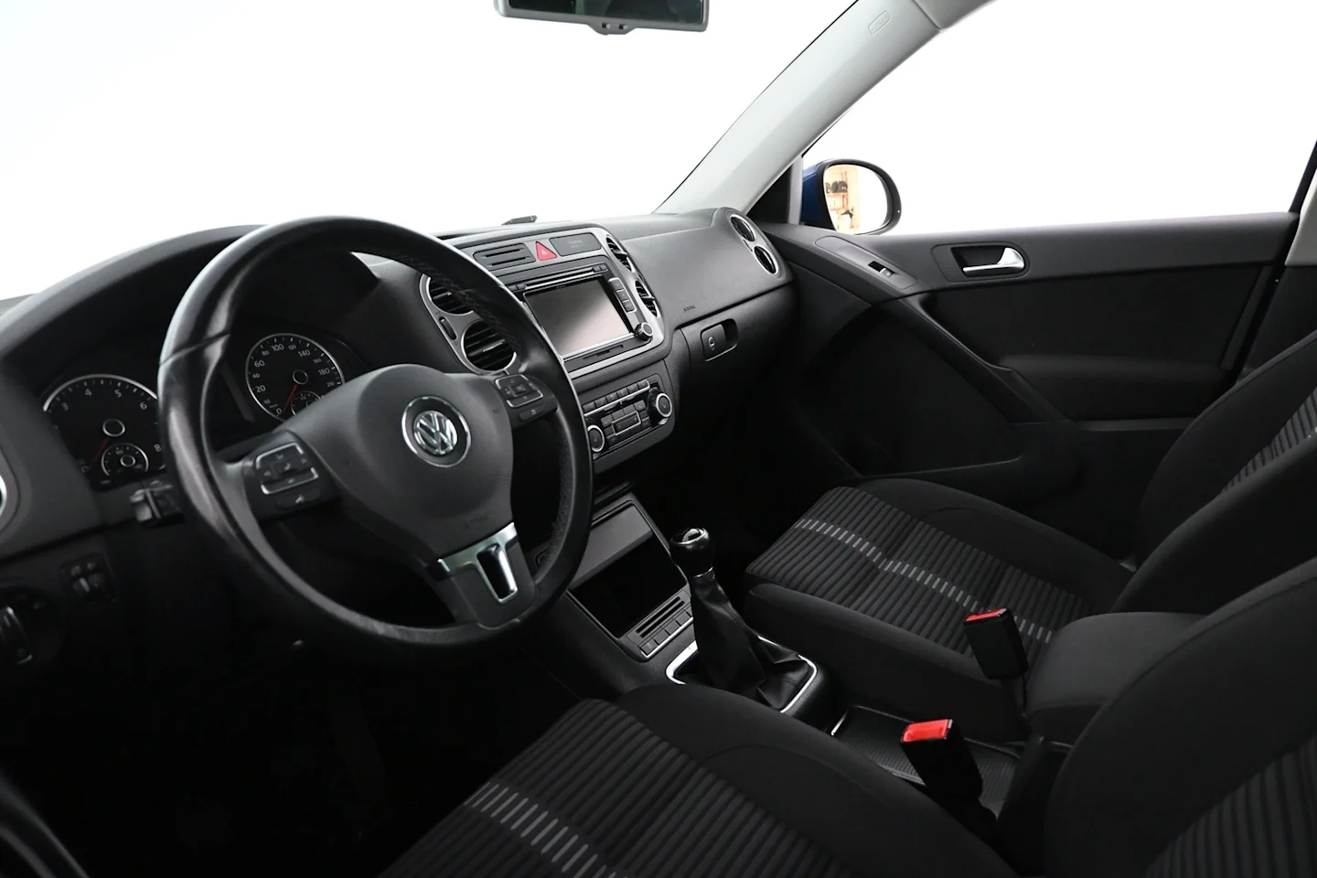 Car Image - 6TrG6ORZfoO1hi8wFGJzmf