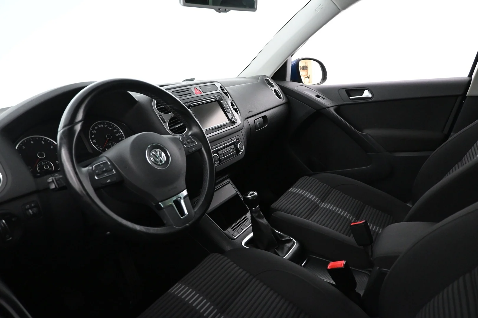 Car Image - 6TrG6ORZfoO1hi8wFGJzmf