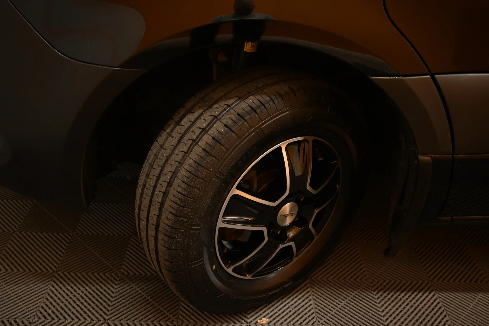 Car Image - 2tpI1VsCpC5TG9LUeAUx0Q