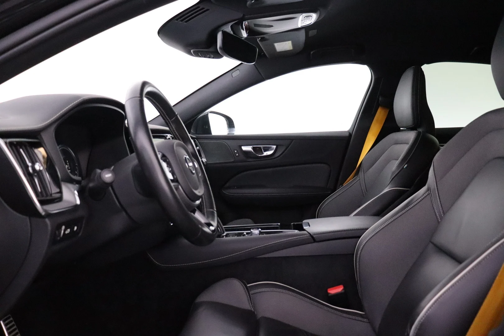 Car Image - 5PxEpt0GKtrBgZ3SrdvpJT