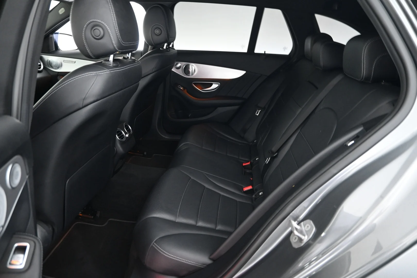 Car Image - 7LNFkVpi1e64AKxoSotI8o