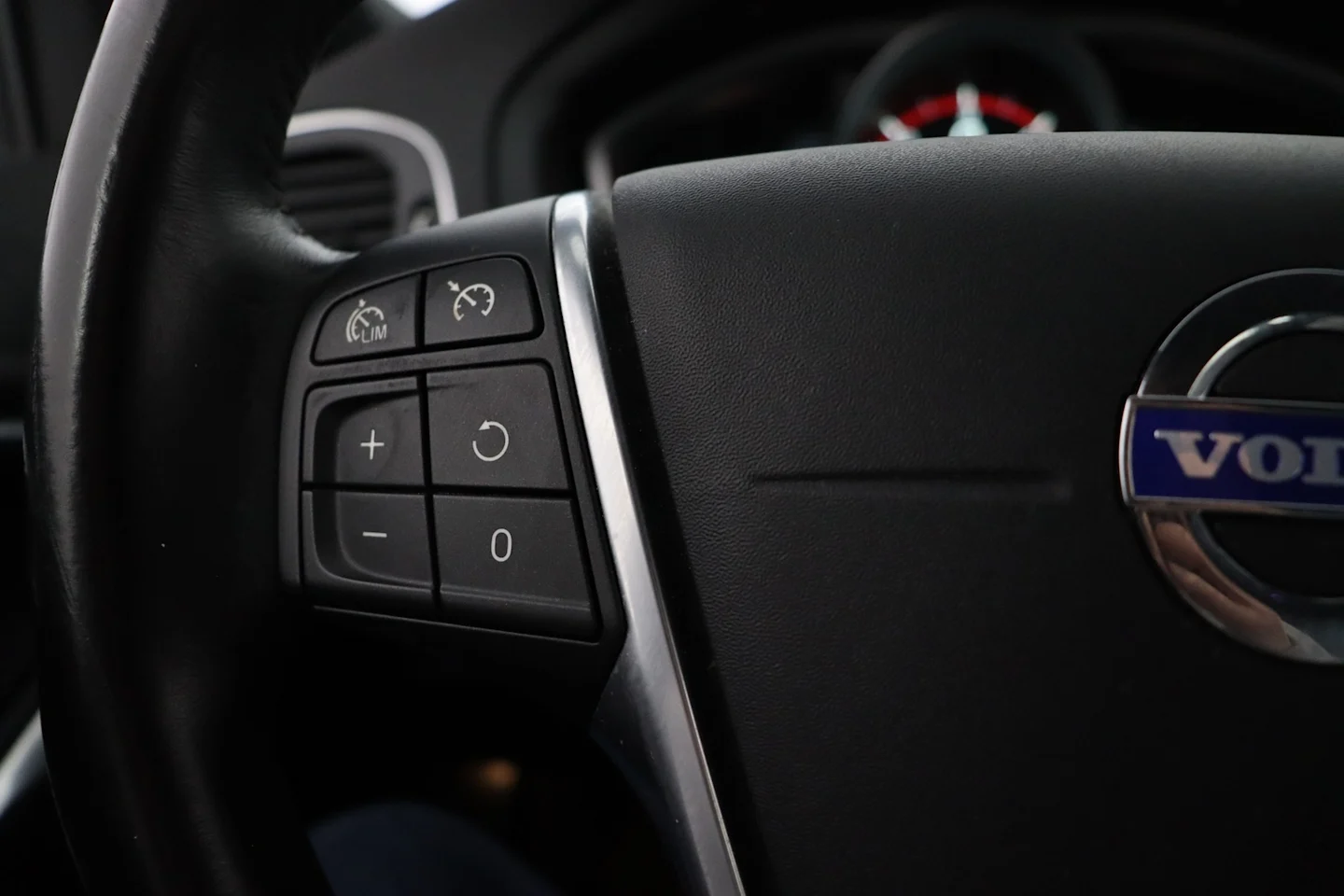 Car Image - 3Xvk1usnx9Hwn5YLJsIkei