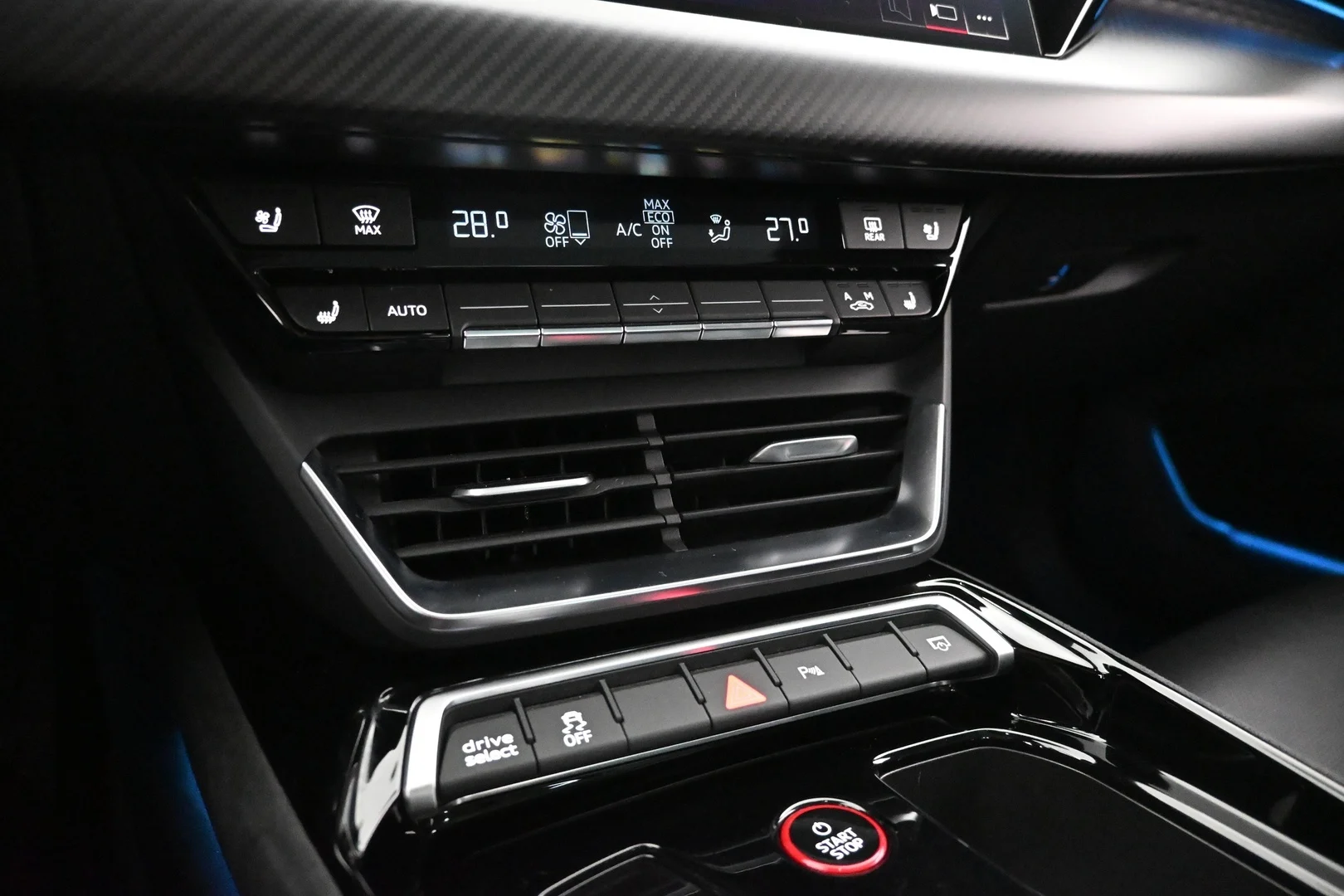 Car Image - 6jITkmC8Ad51CZDk4w6hJe