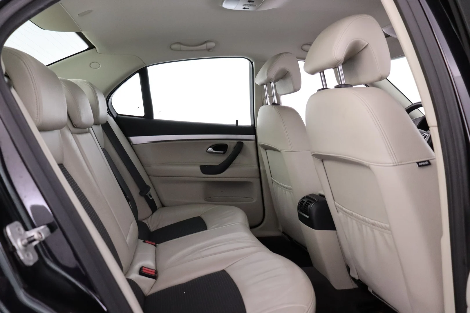 Car Image - 1fipLnXJXieVsbmxHcyBxe