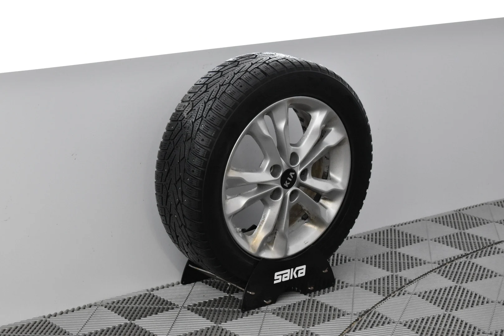 Car Image - 1hvdLRkkswTTN9pM2gfxdn