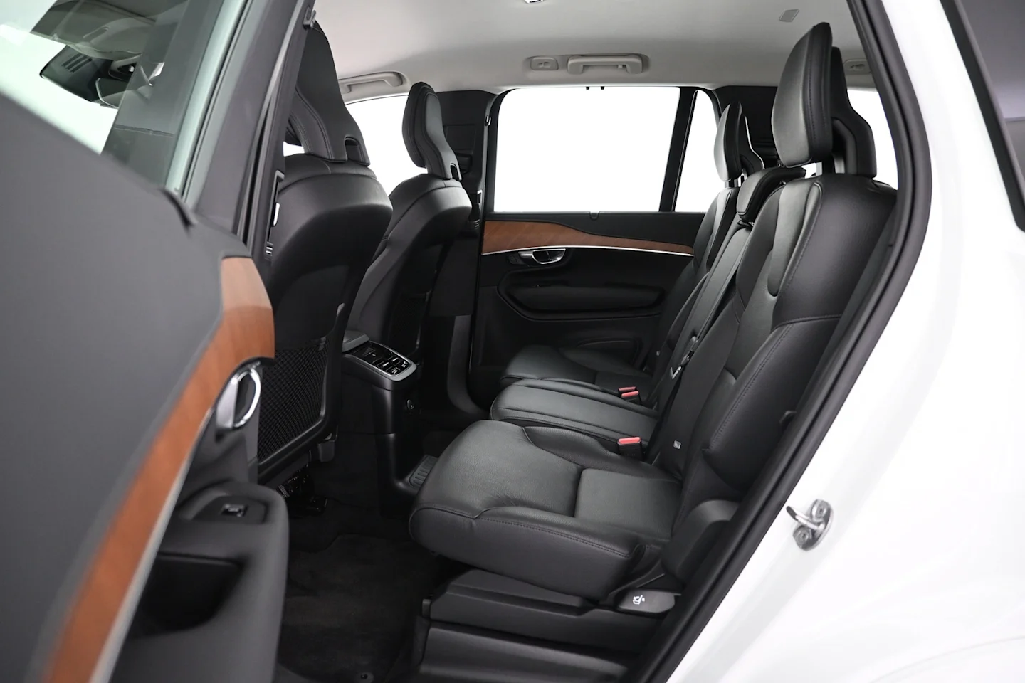 Car Image - 5qyLj4gXbXmKGYMWqBGLkk