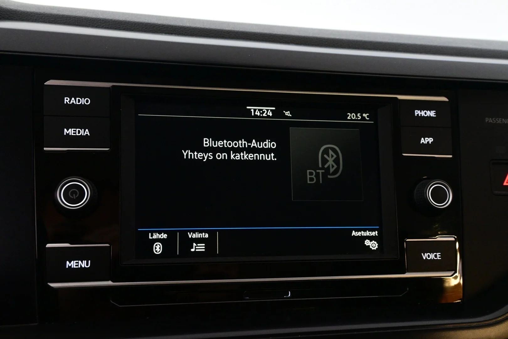 Car Image - 7lINzQMIFpDr0BjvZFV4lR