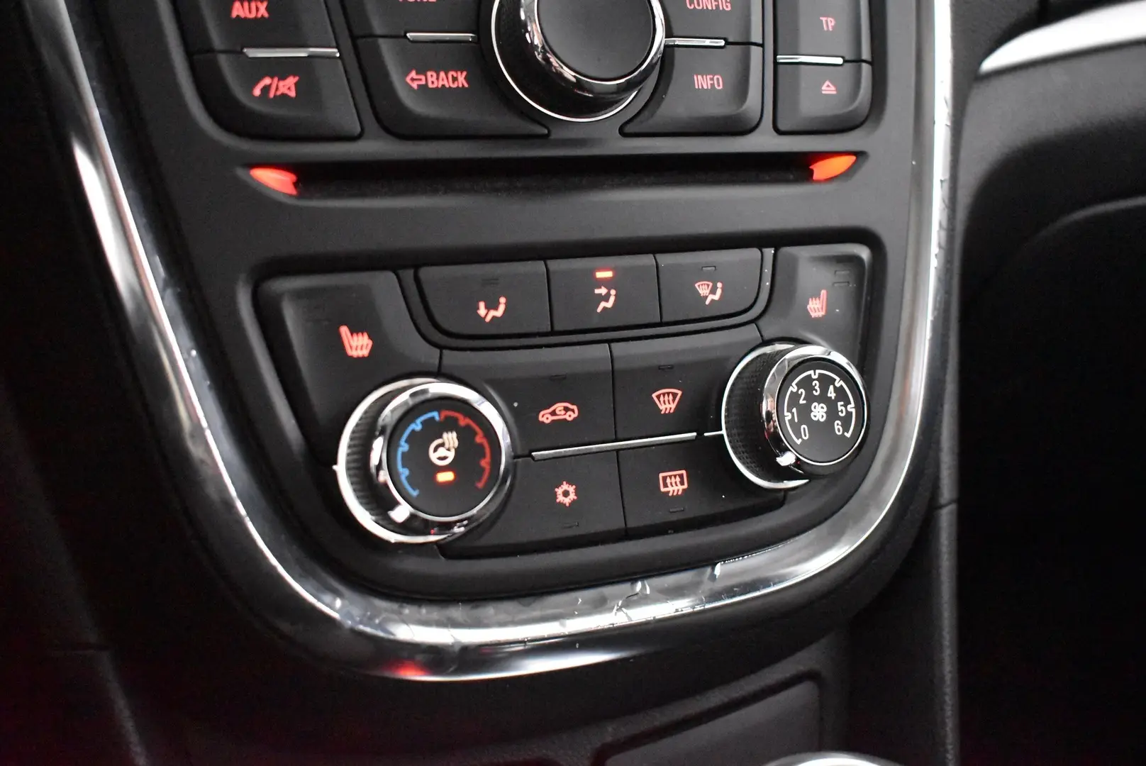 Car Image - 24xWJ4jls4gyAIPV4un2yt