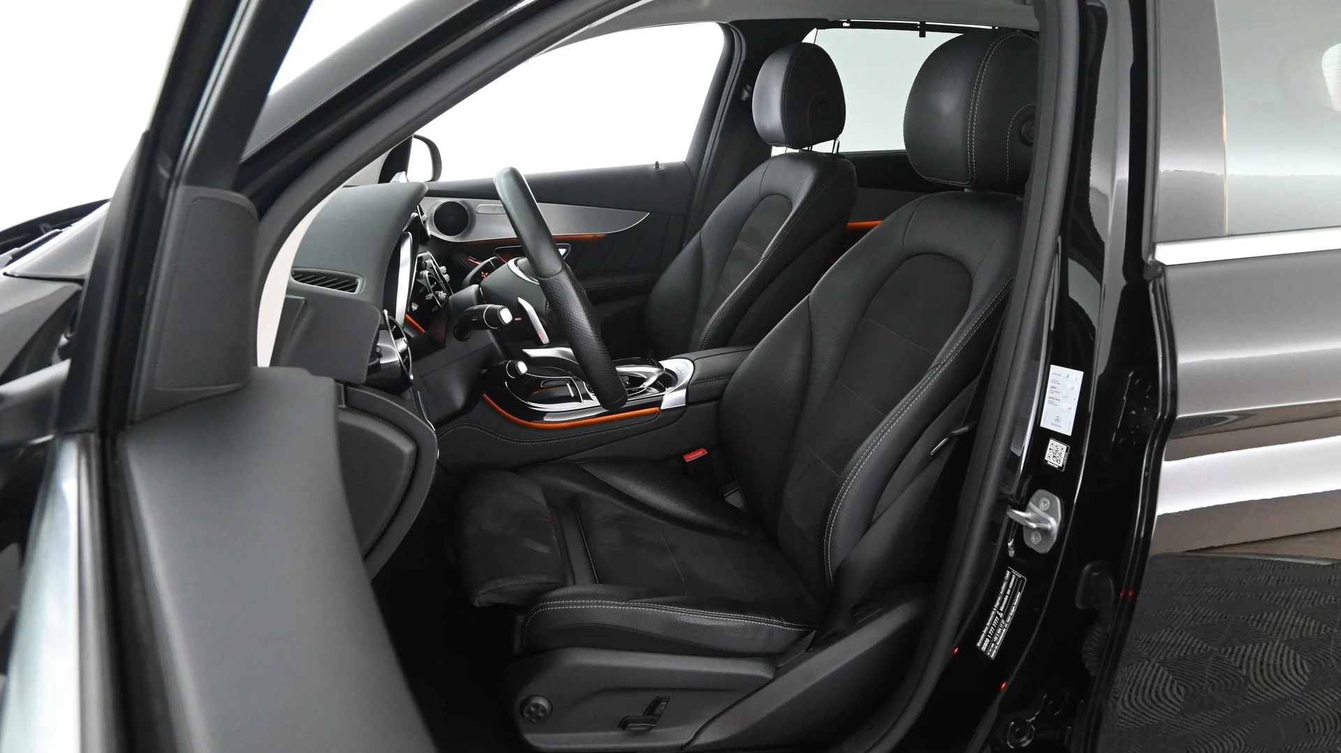 Car Image - 1BcfG8YJ3EyxcTy2auKHZh