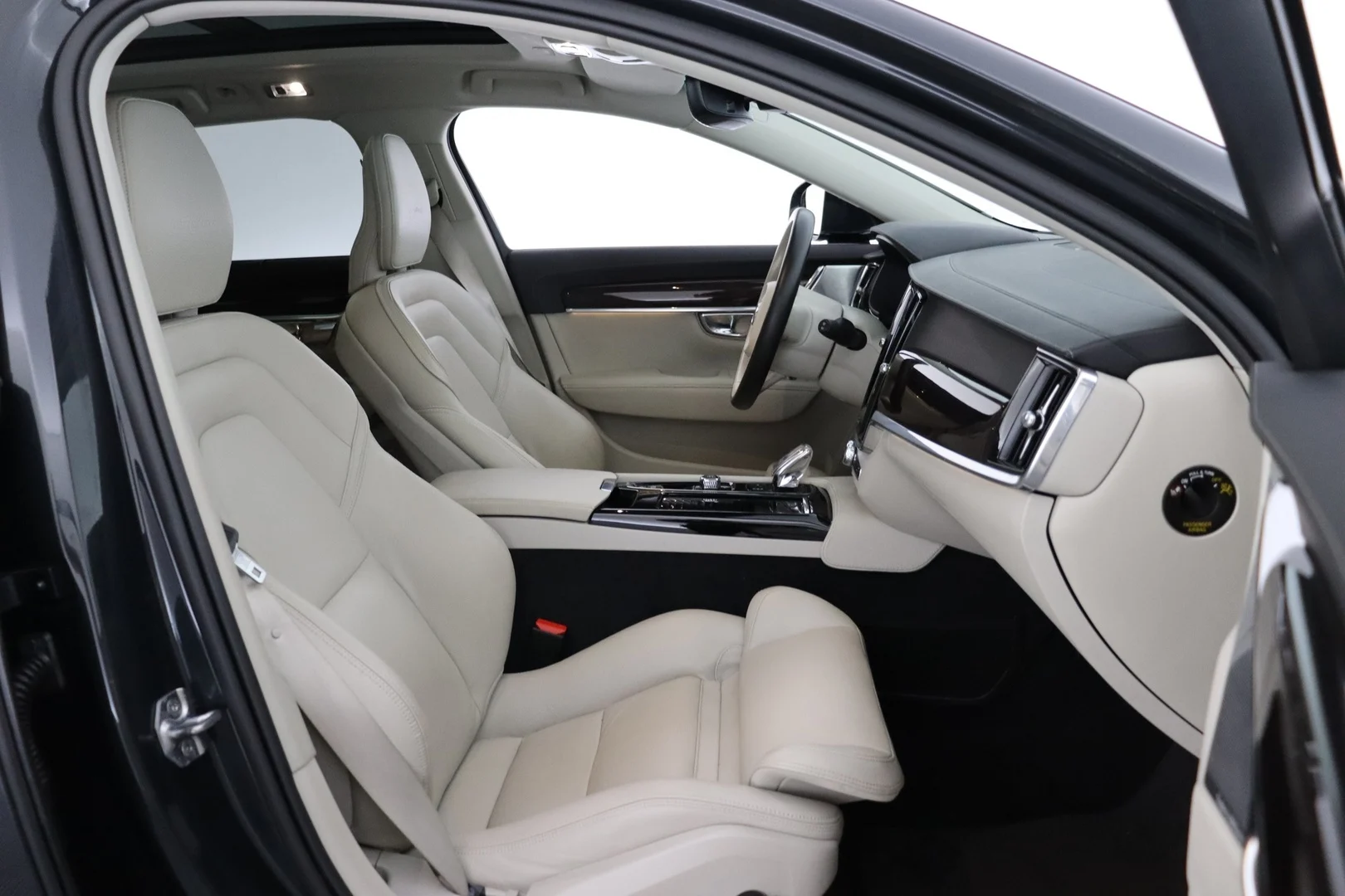 Car Image - vckqXNN4l2LlOgx9PRXHc