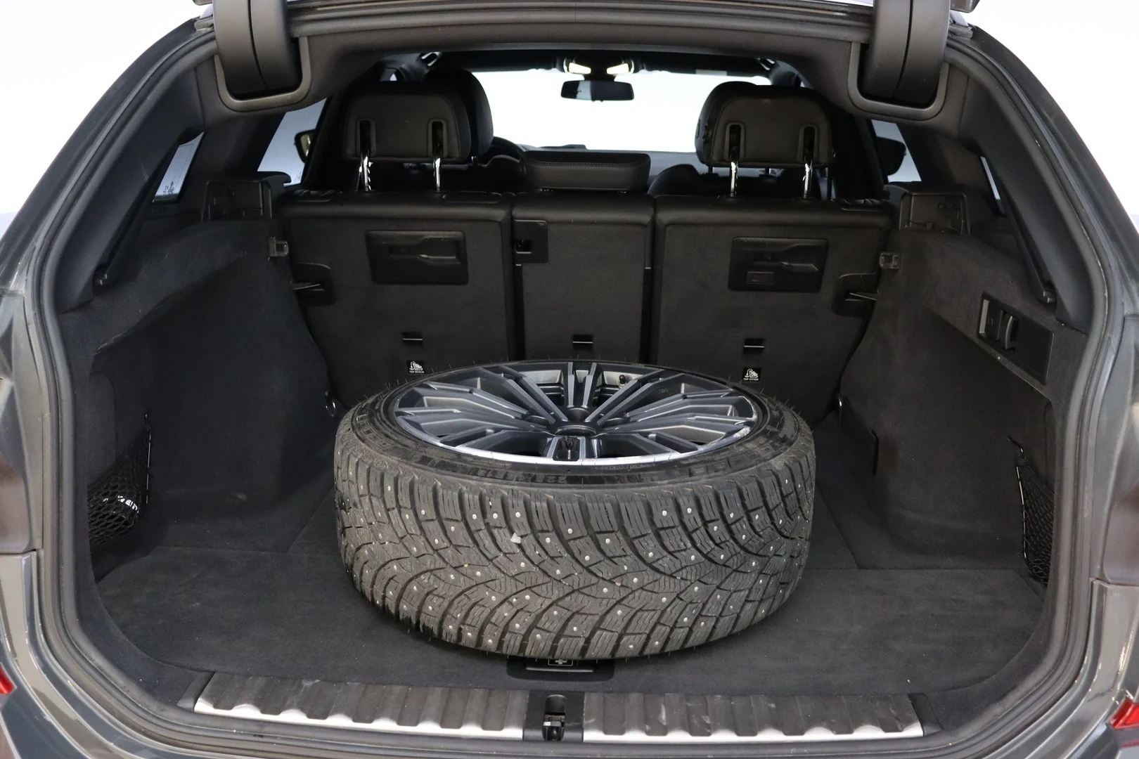 Car Image - 57iScbJK7Hx7RRY9AgQEmo