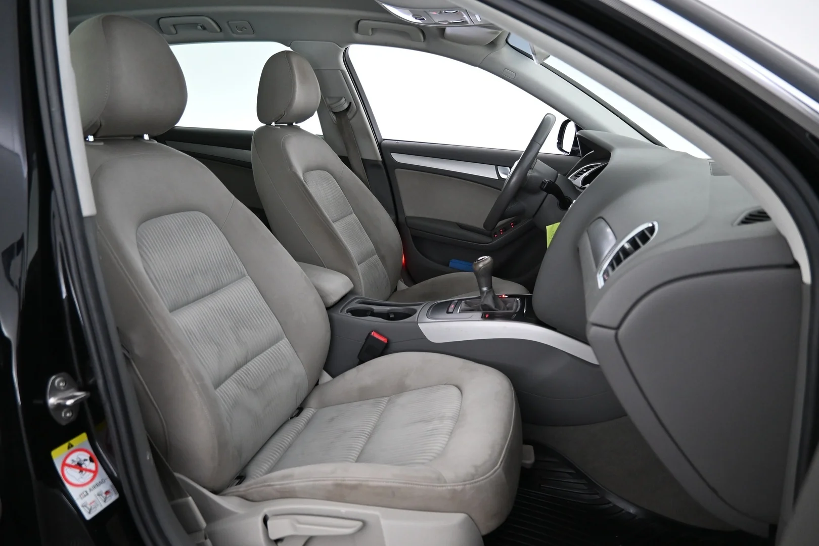 Car Image - 4BixllG5MFVnsfs7QM84bJ