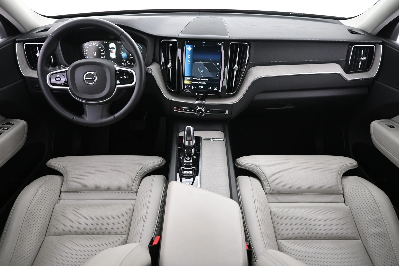Car Image - 2nSnpbEe0d3EEfYAhOtKi2