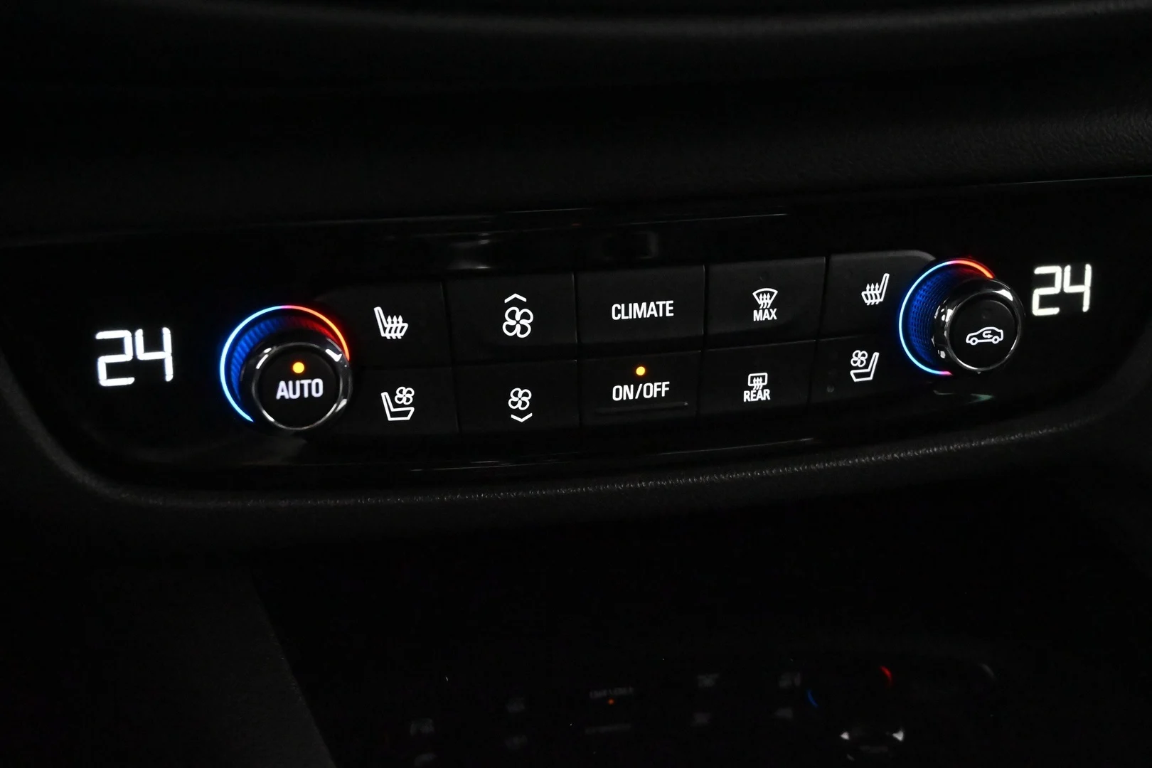 Car Image - 30T7RJbzdIxgF50ttIqZQT