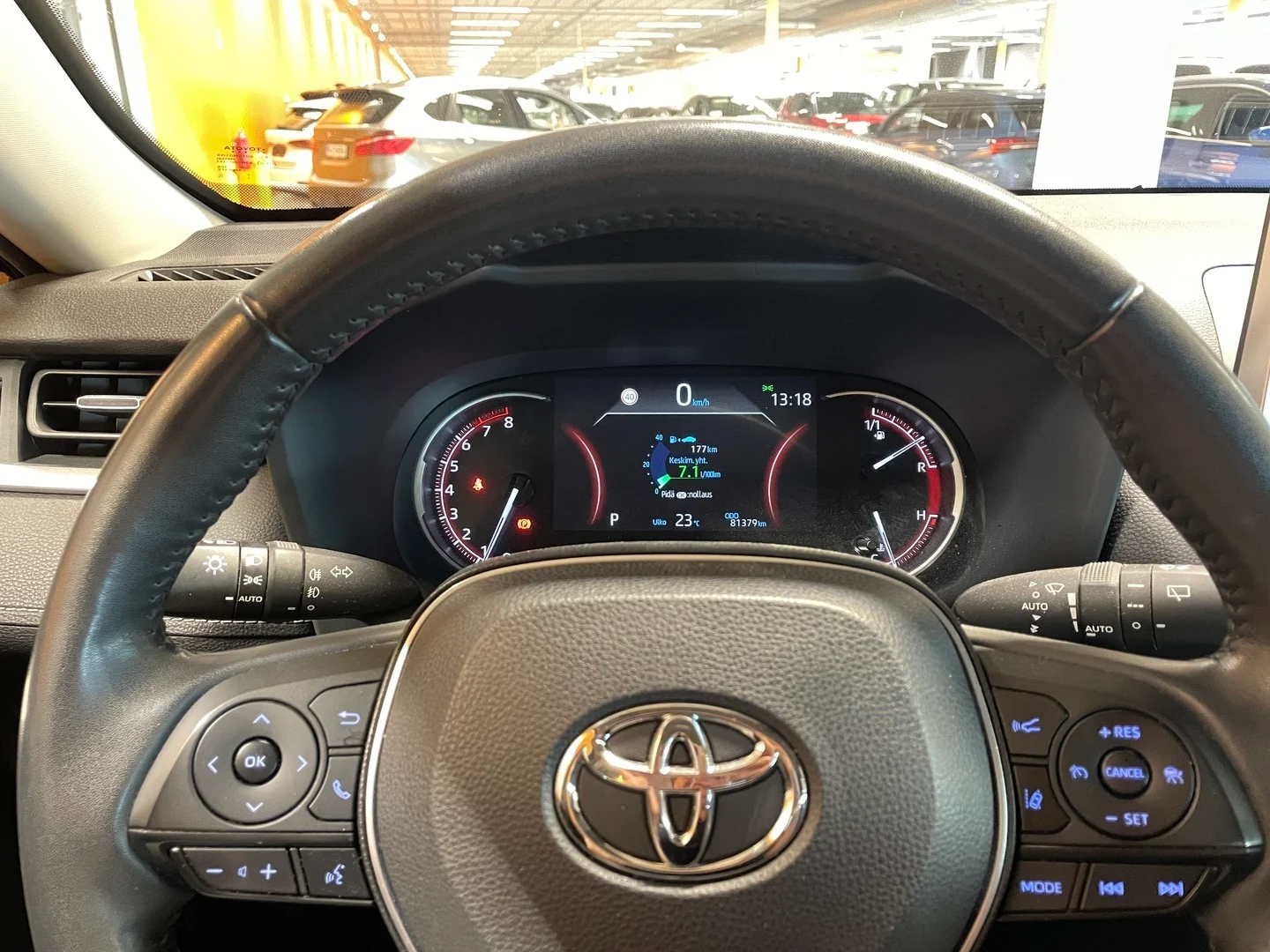 Car Image - 50Drpczwal20YhuqSdNsGT