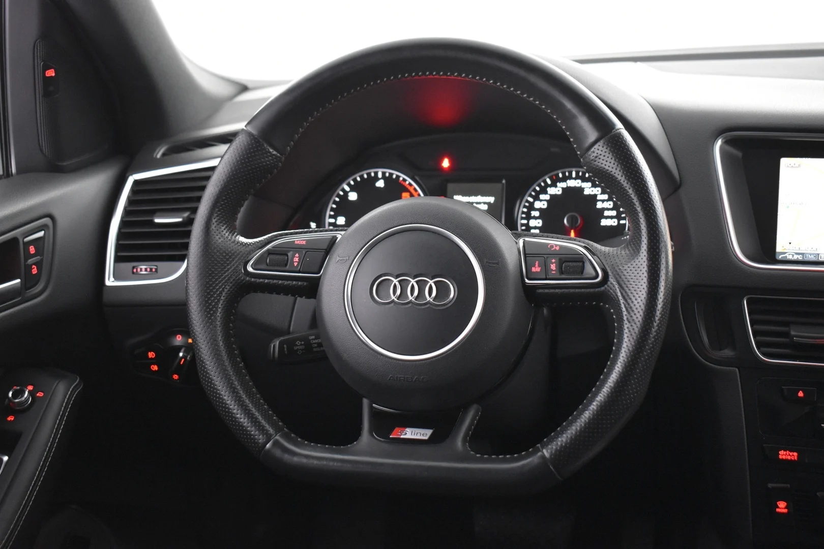 Car Image - 4gQFVczjuKZJEaPW3M5V7g