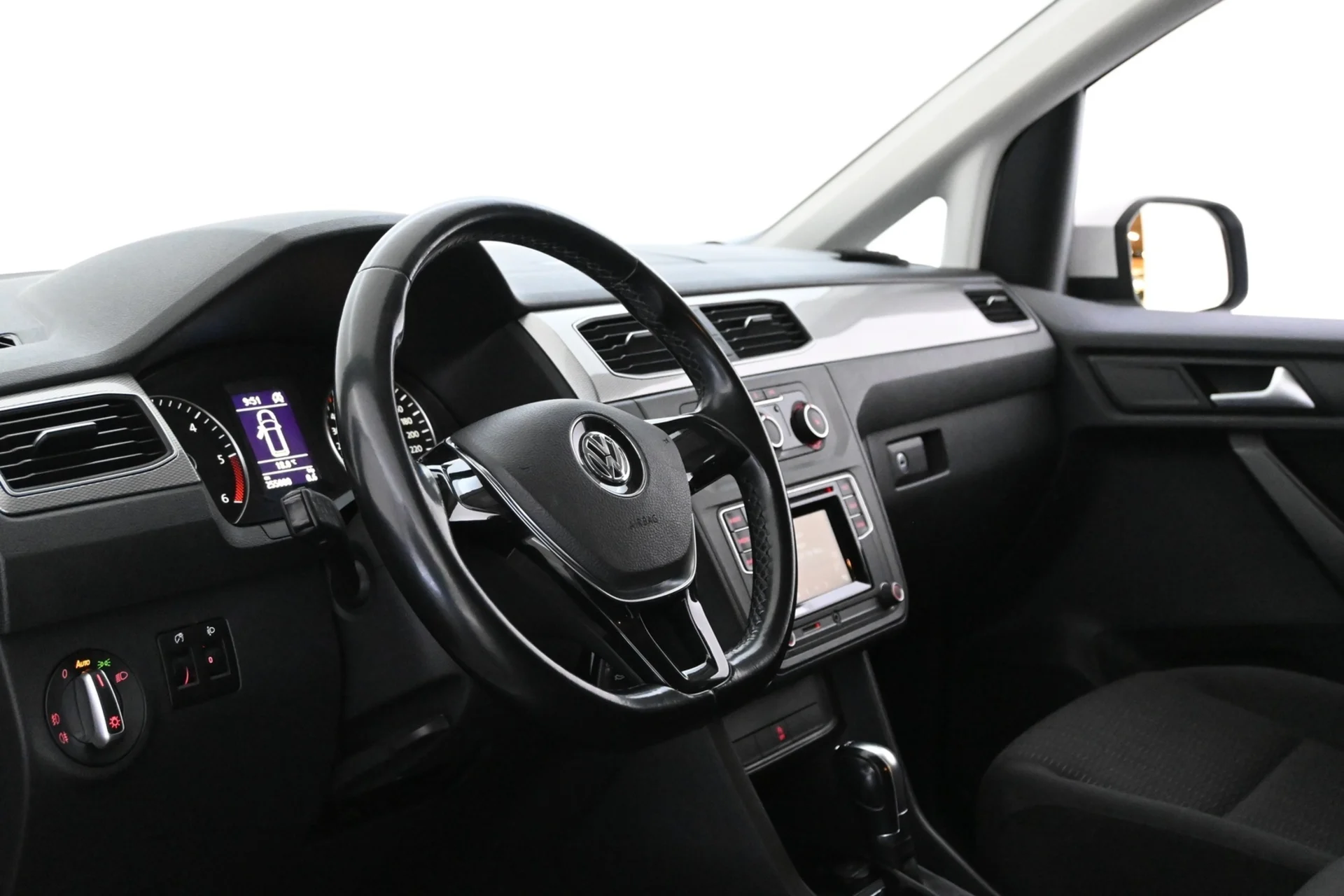 Car Image - 27Vt2vnNOMSOXxmwt3tZMB