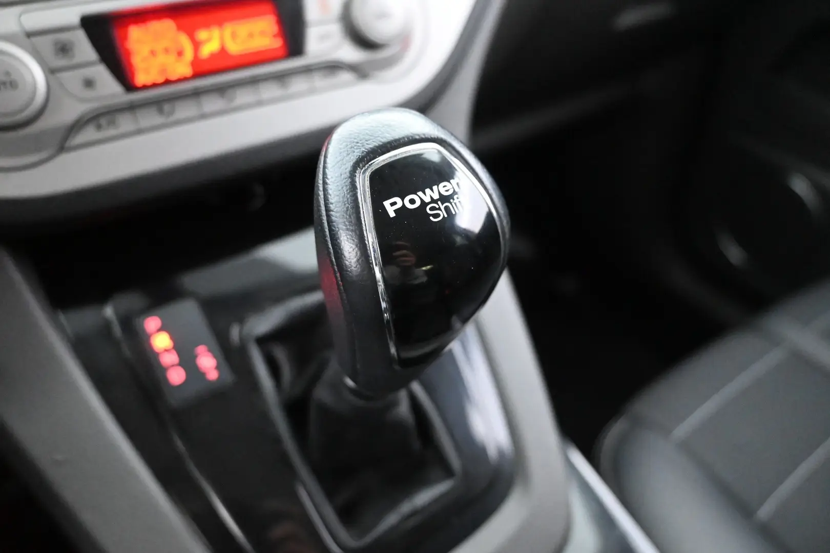Car Image - 6bcrj3Q2vmbHK5VNgbmicu